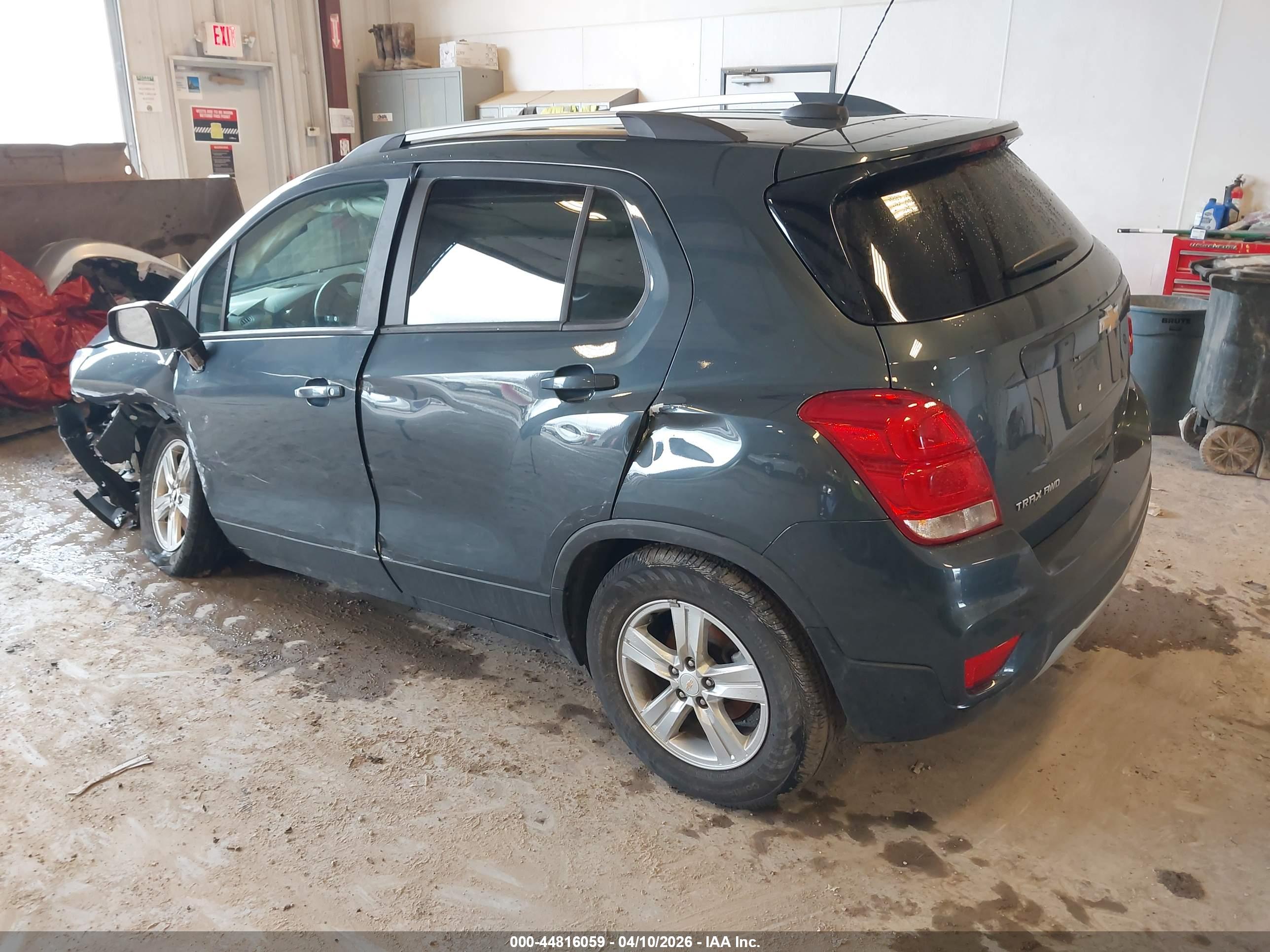 CHEVROLET TRAX image 3
