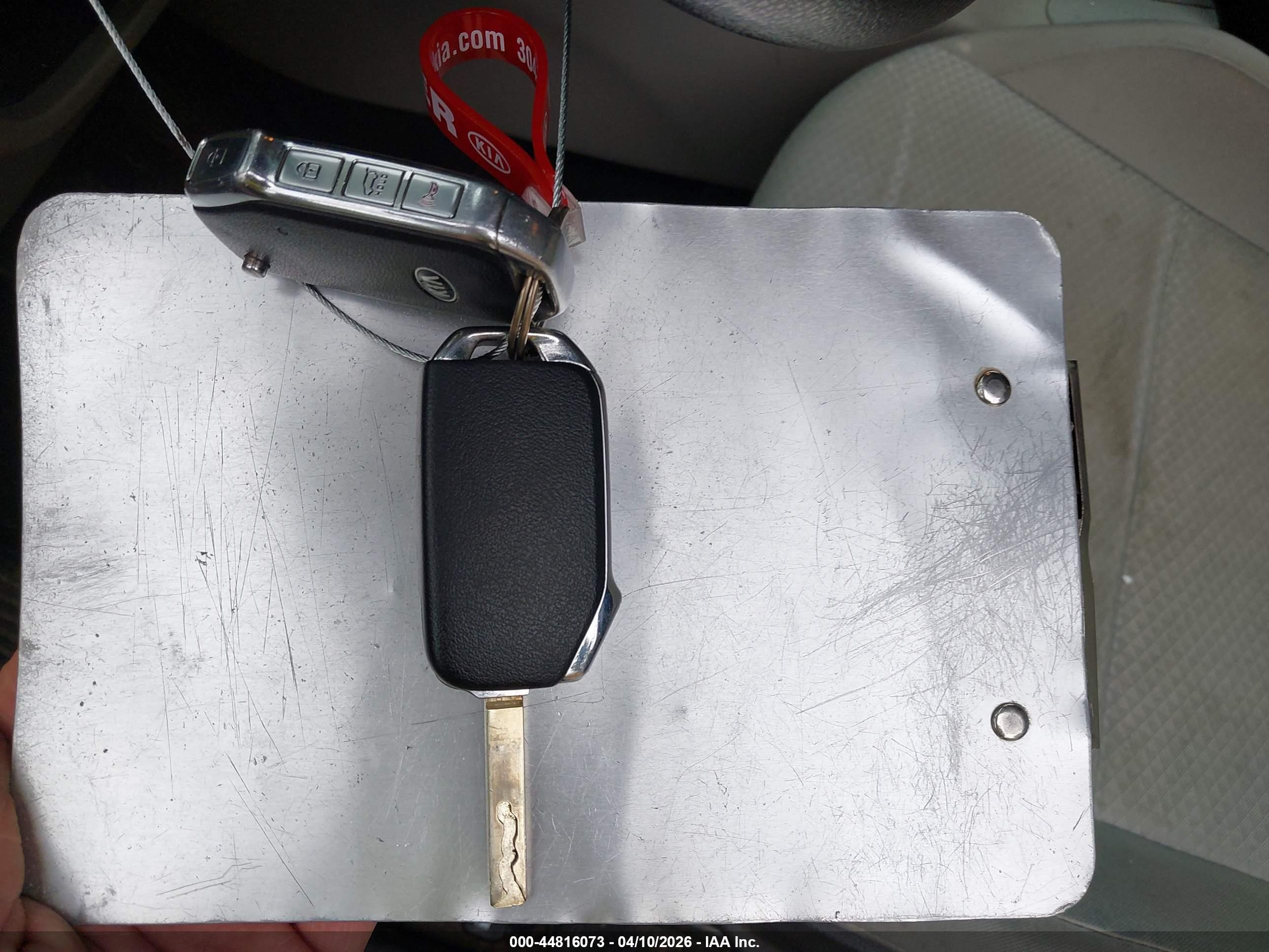 KIA SOUL image 11