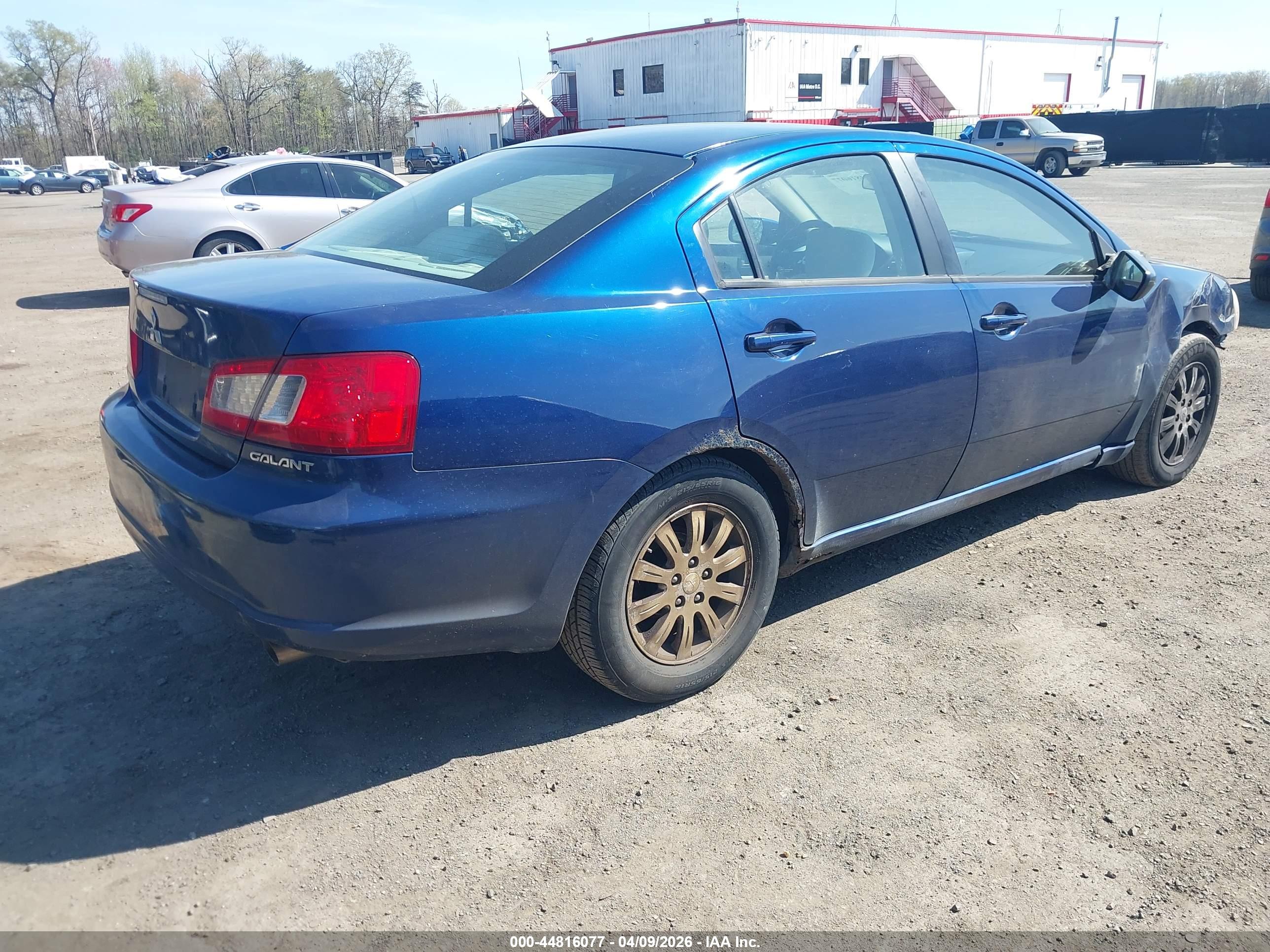 MITSUBISHI GALANT image 4