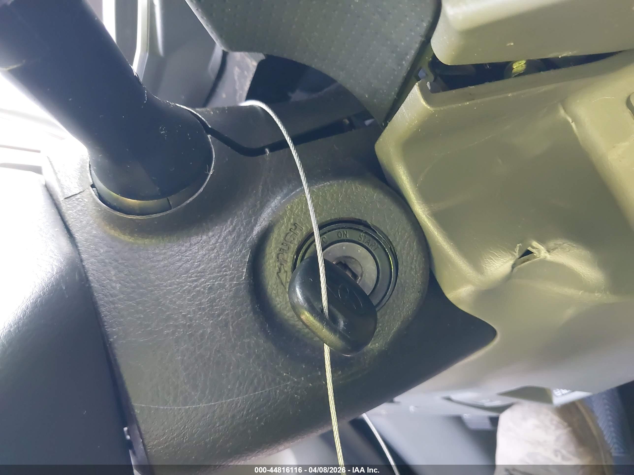 TOYOTA TACOMA image 11