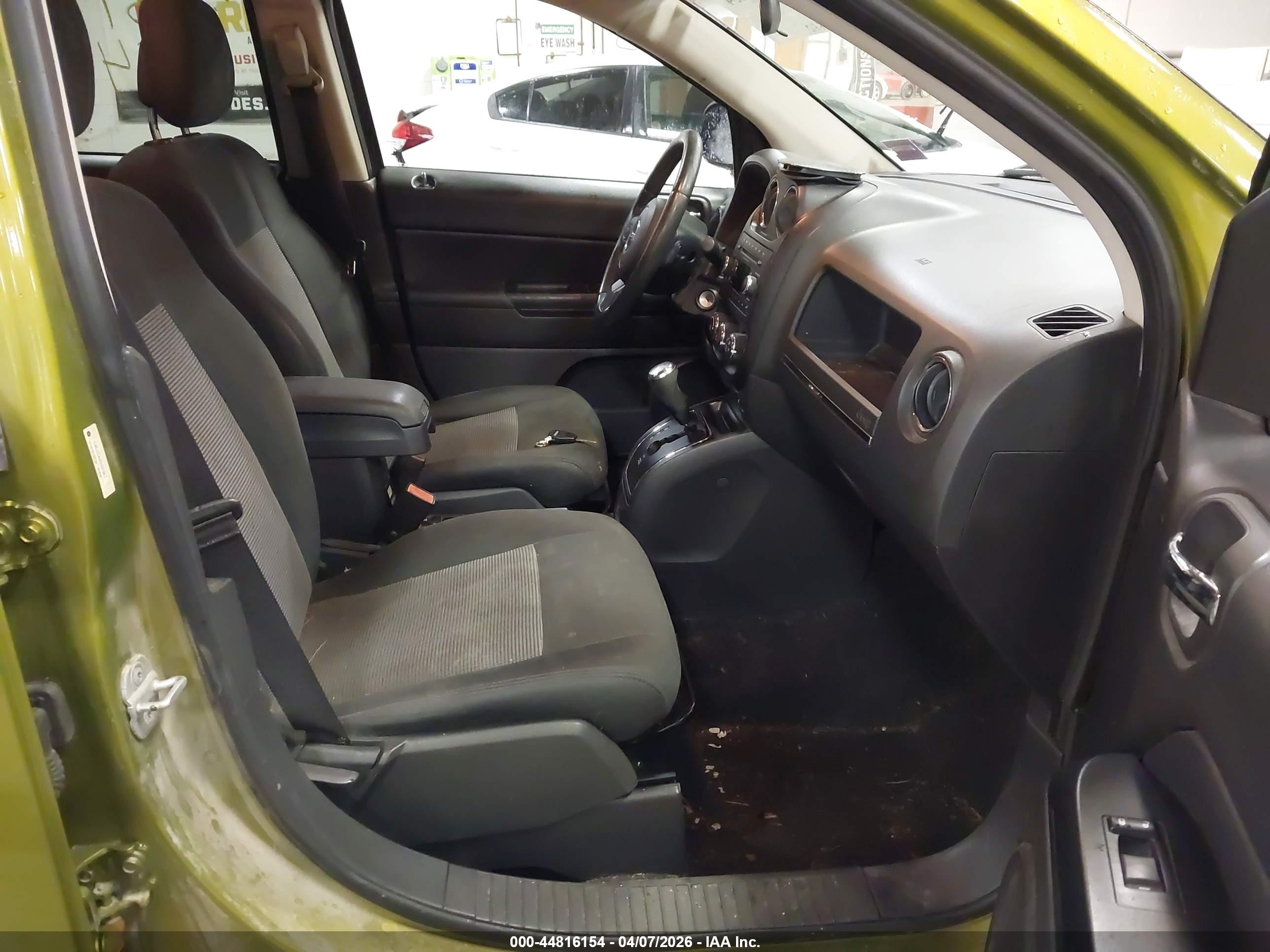 JEEP COMPASS image 5