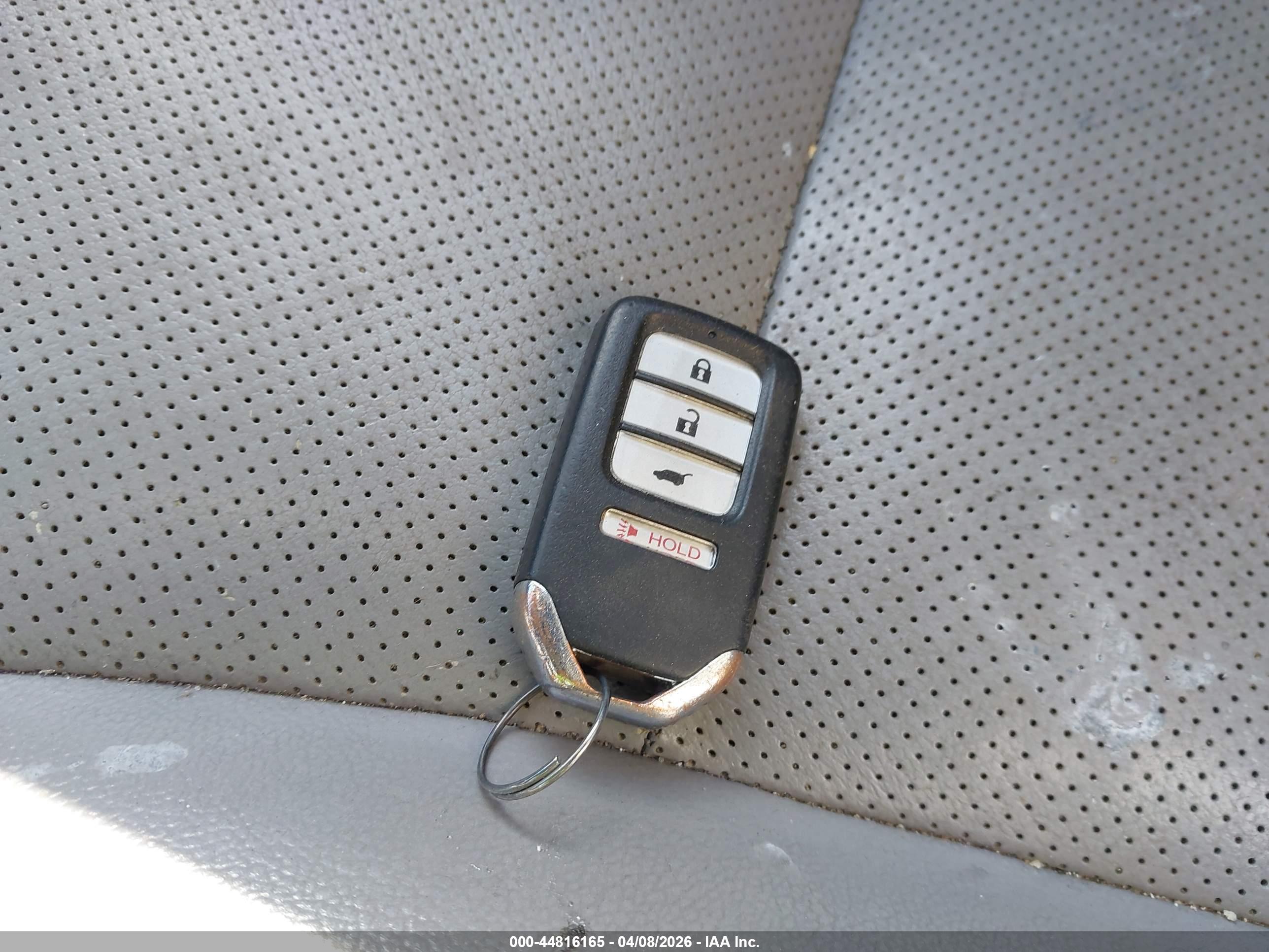 HONDA CR-V image 11