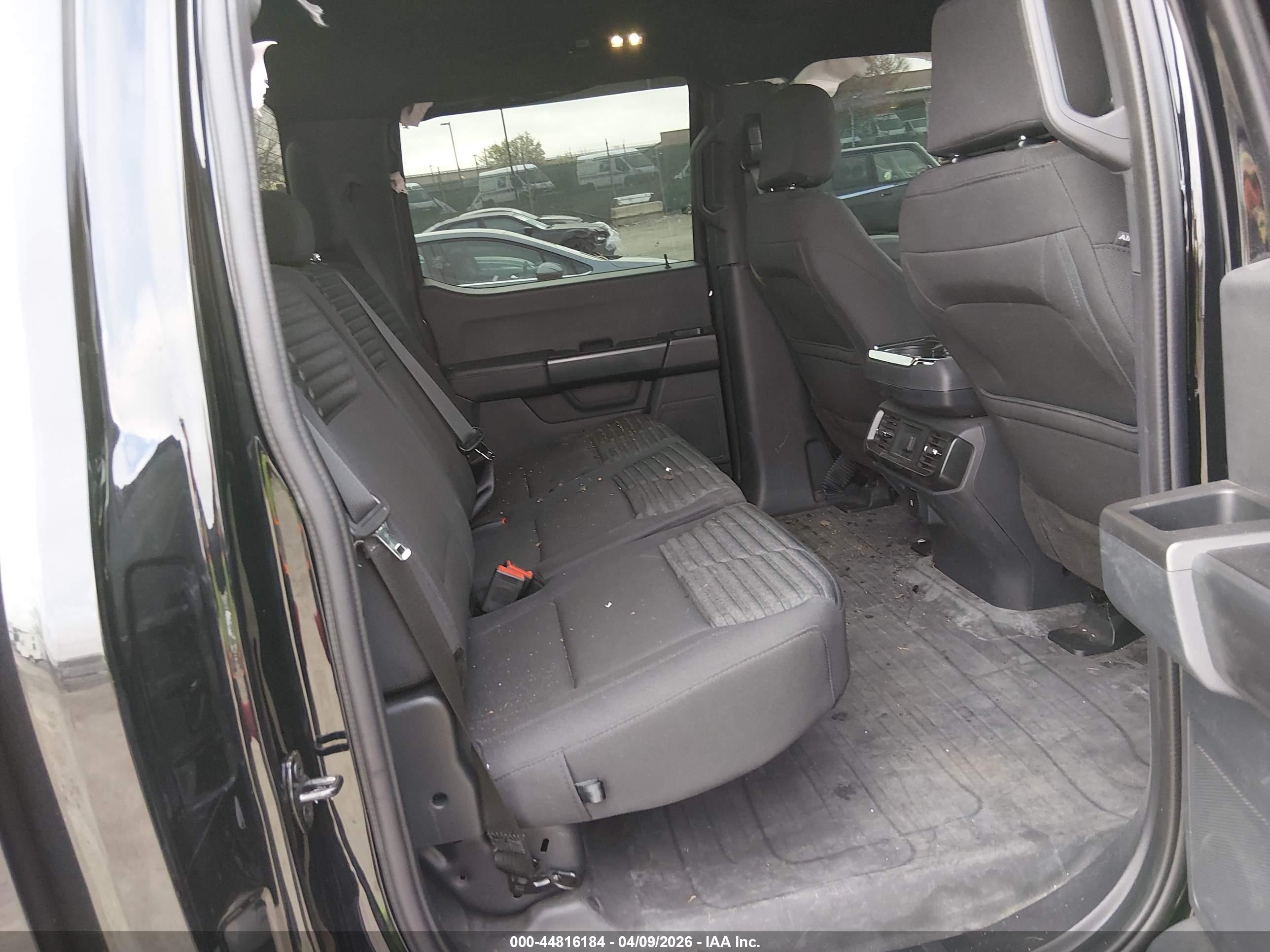 FORD F-150 image 8