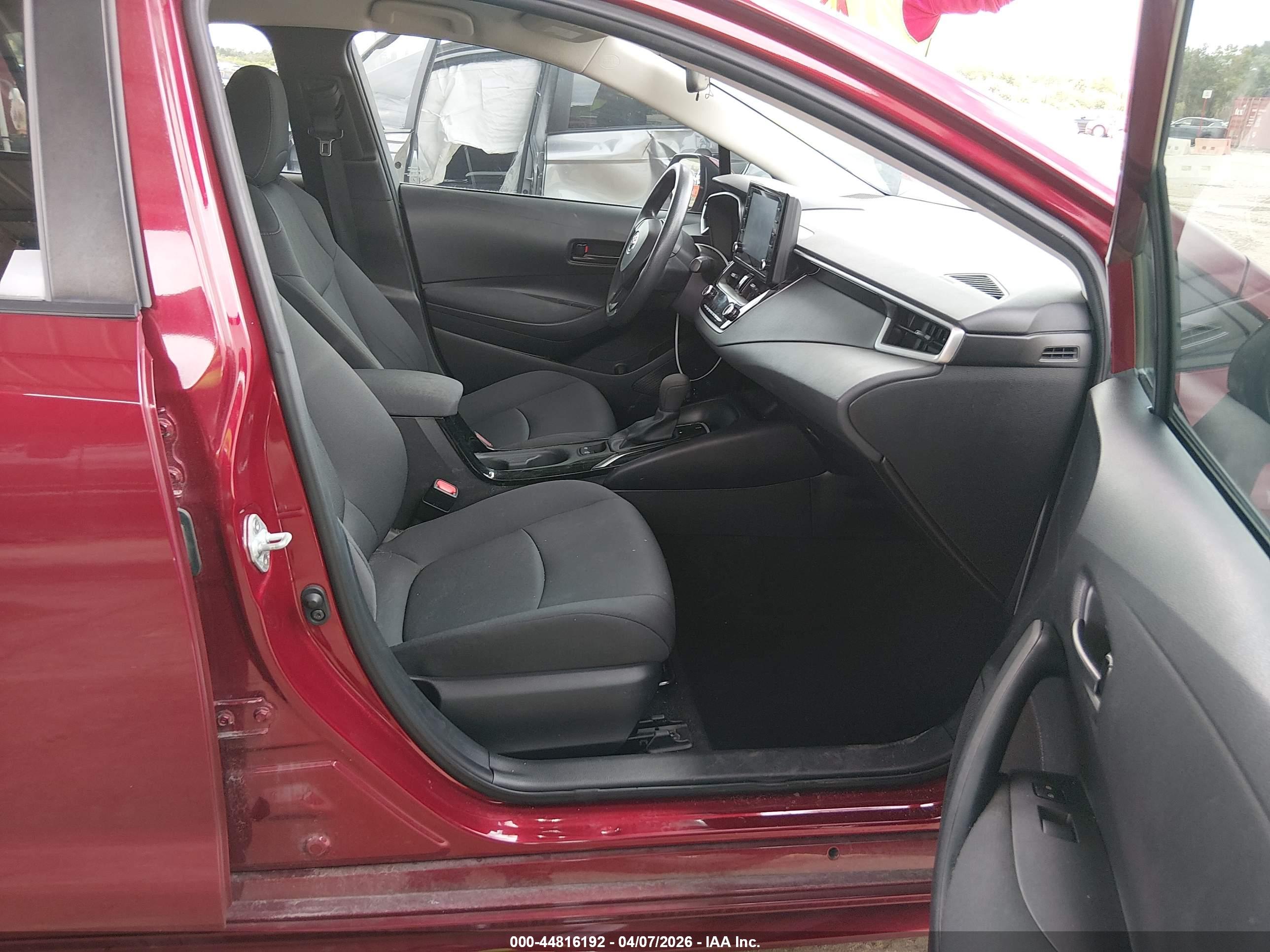 TOYOTA COROLLA image 5