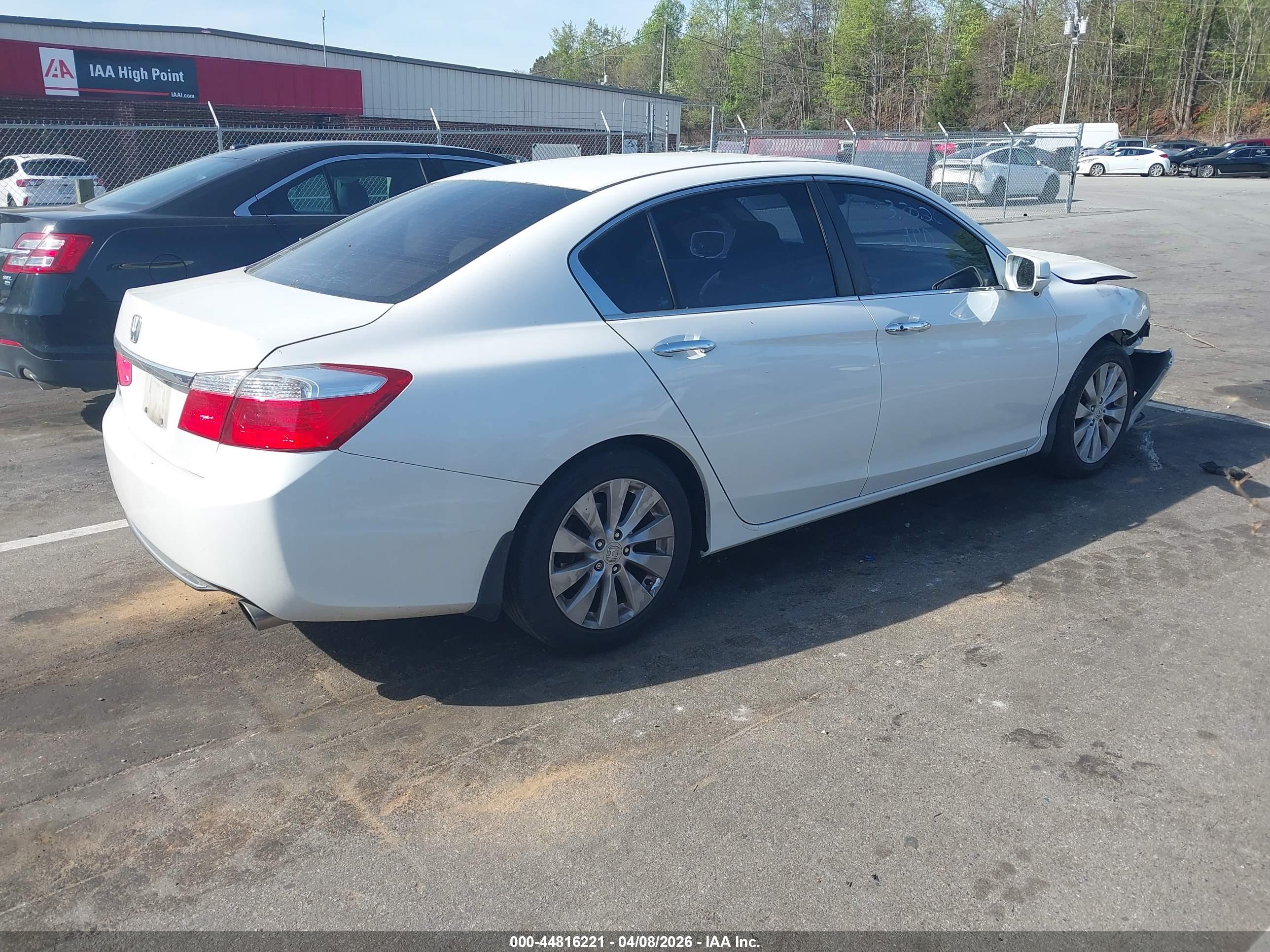 HONDA ACCORD image 4