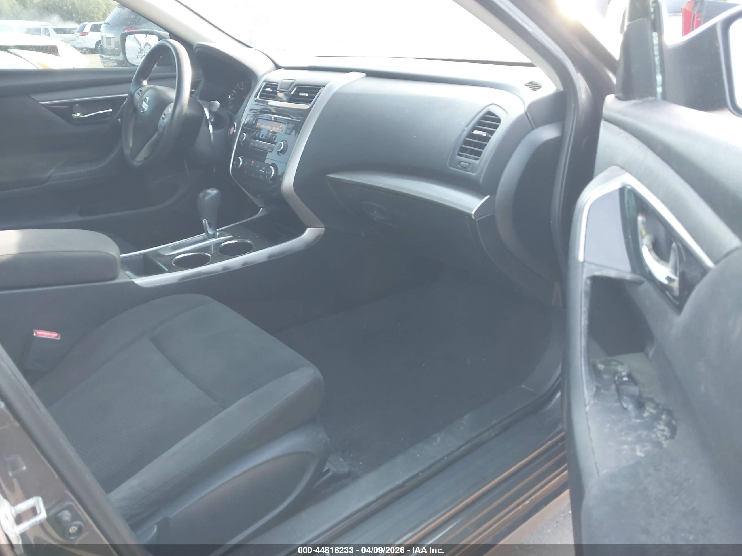 NISSAN ALTIMA image 5