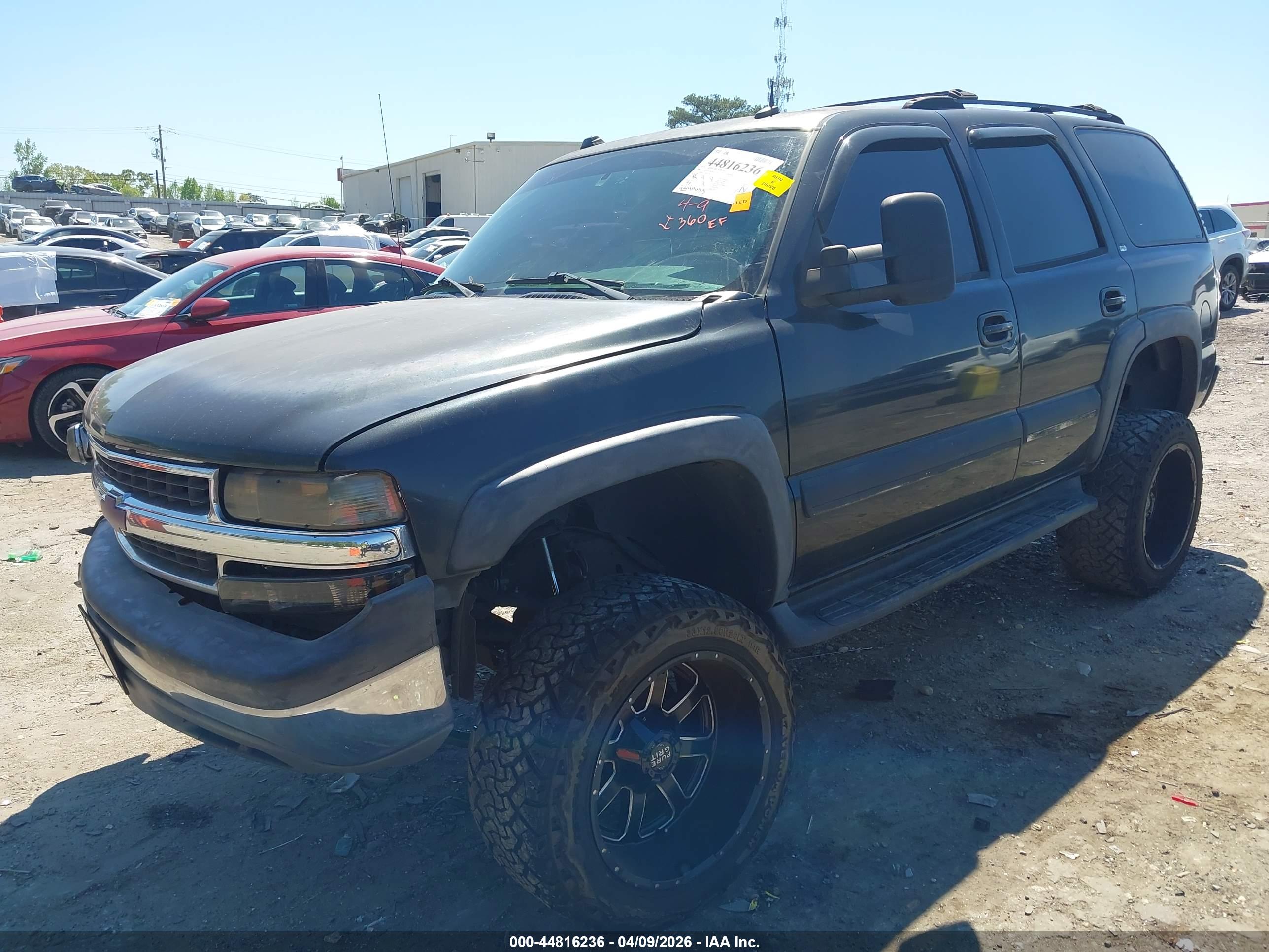 CHEVROLET TAHOE image 2