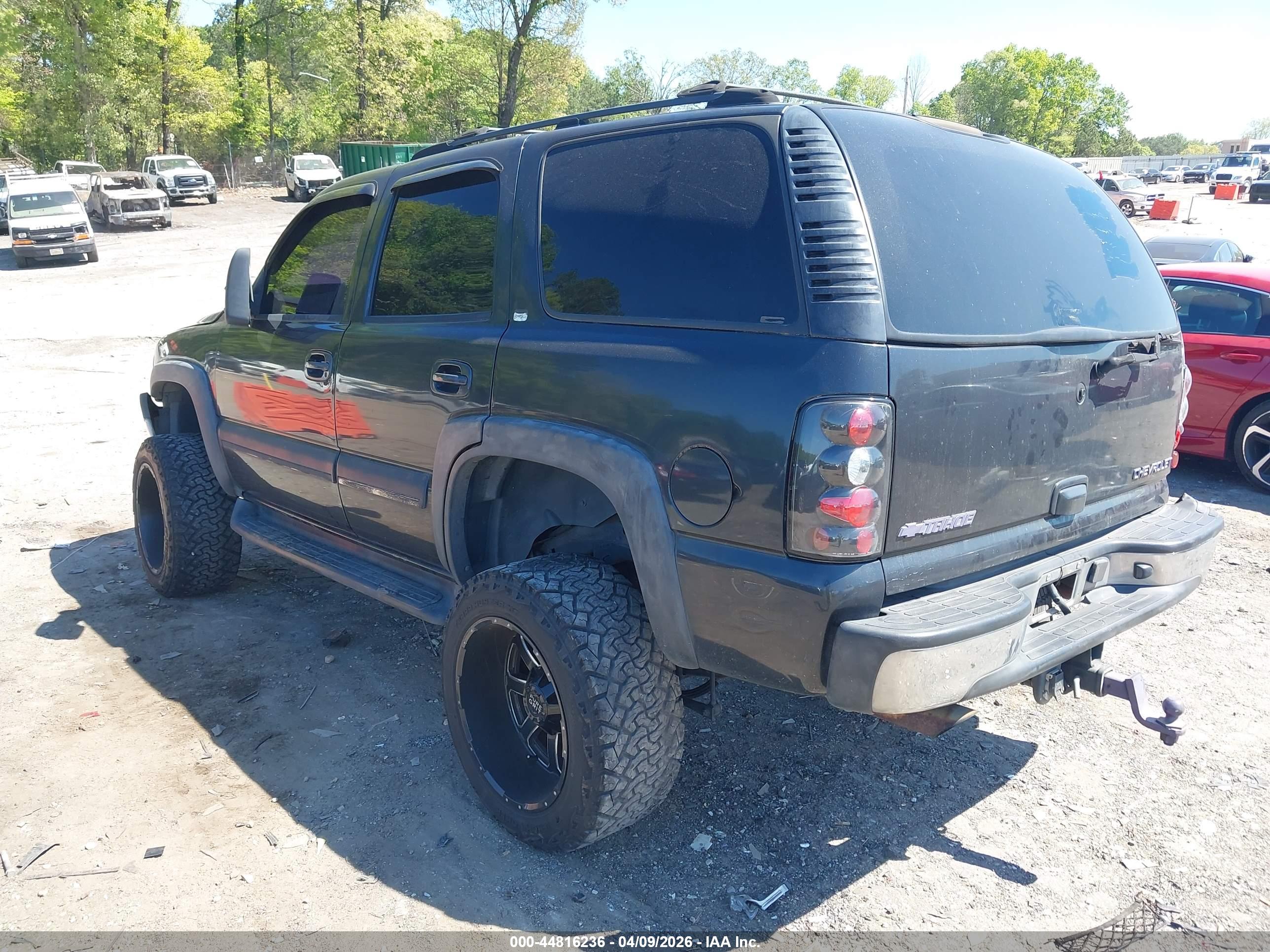 CHEVROLET TAHOE image 3