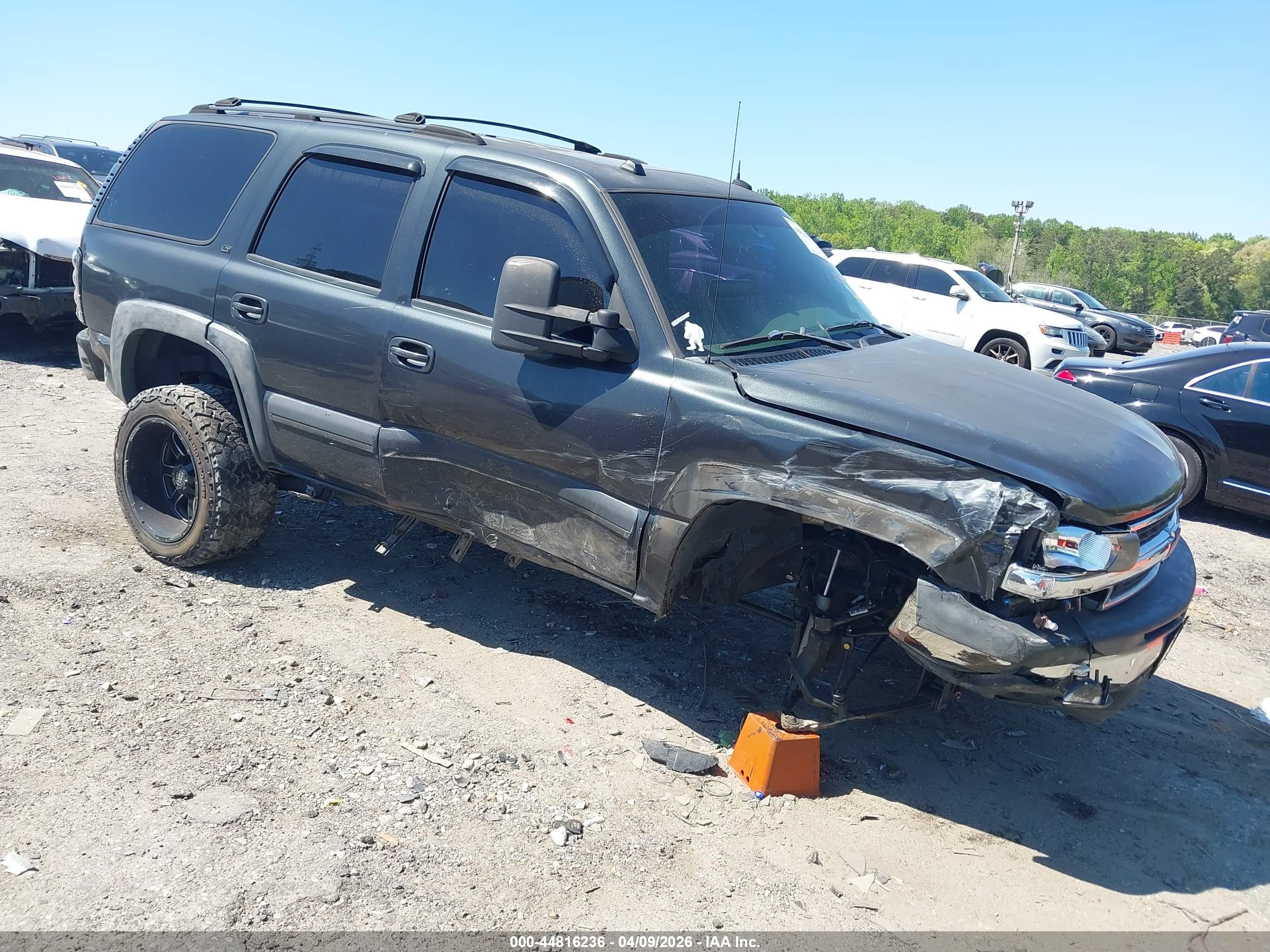 CHEVROLET TAHOE image 6