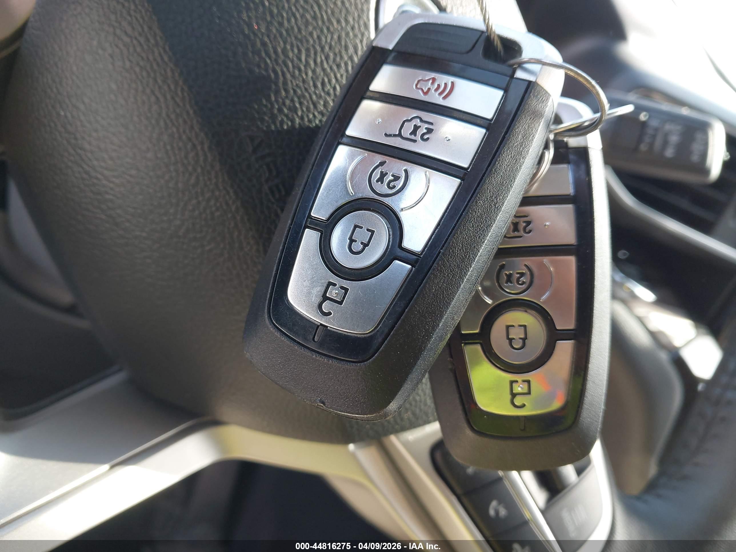 FORD EXPLORER image 11