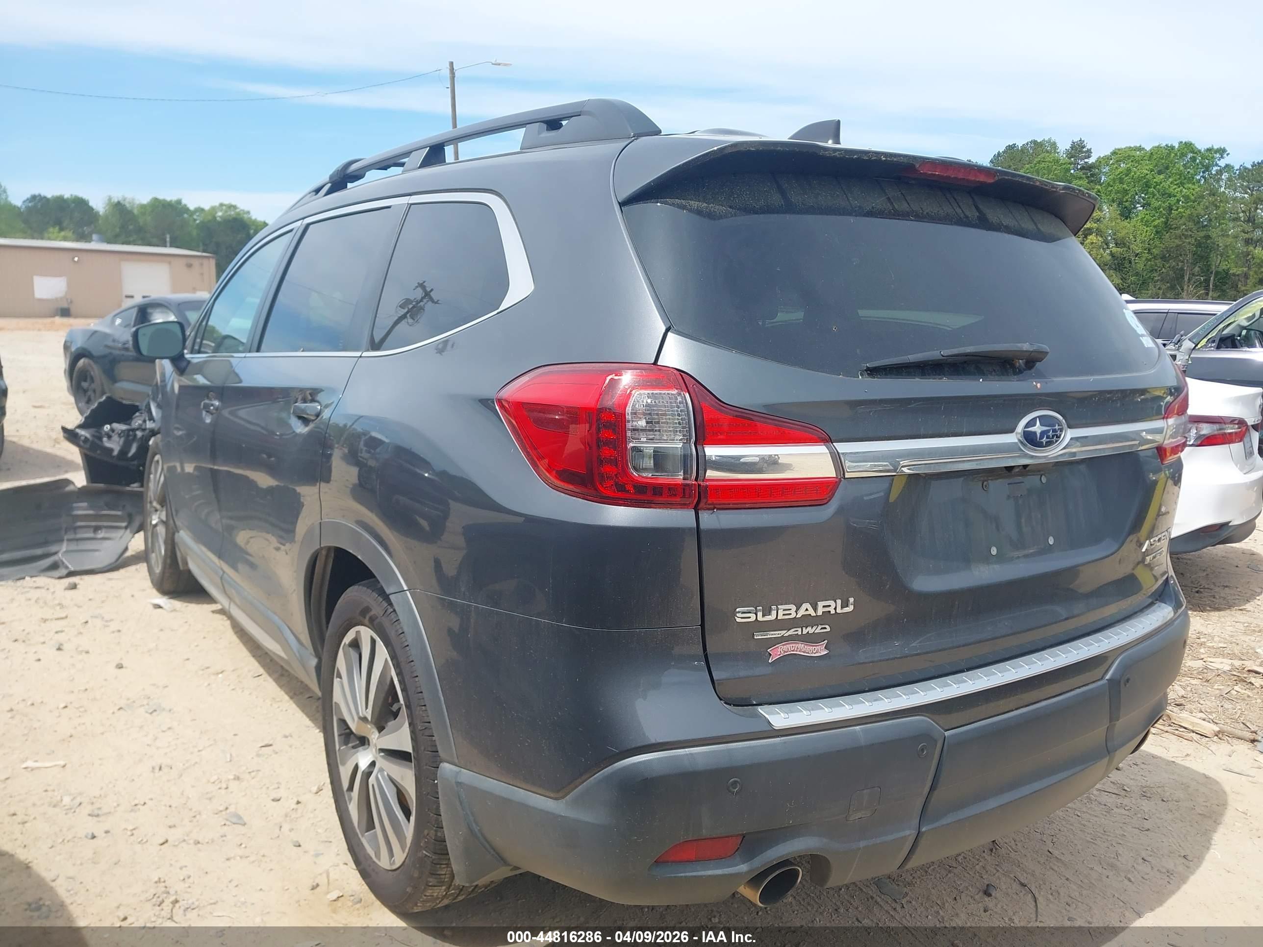 SUBARU ASCENT image 3