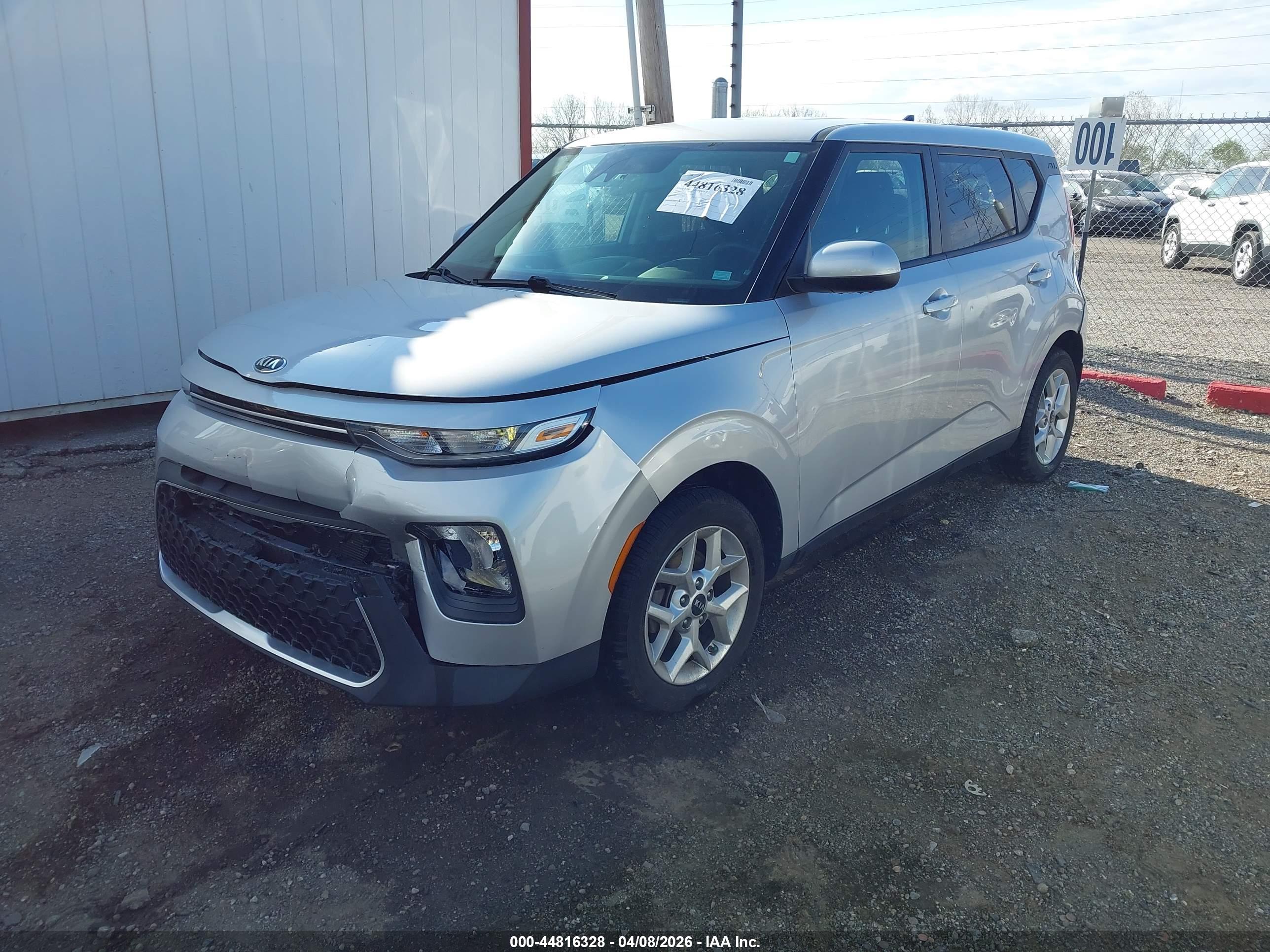 KIA SOUL image 2