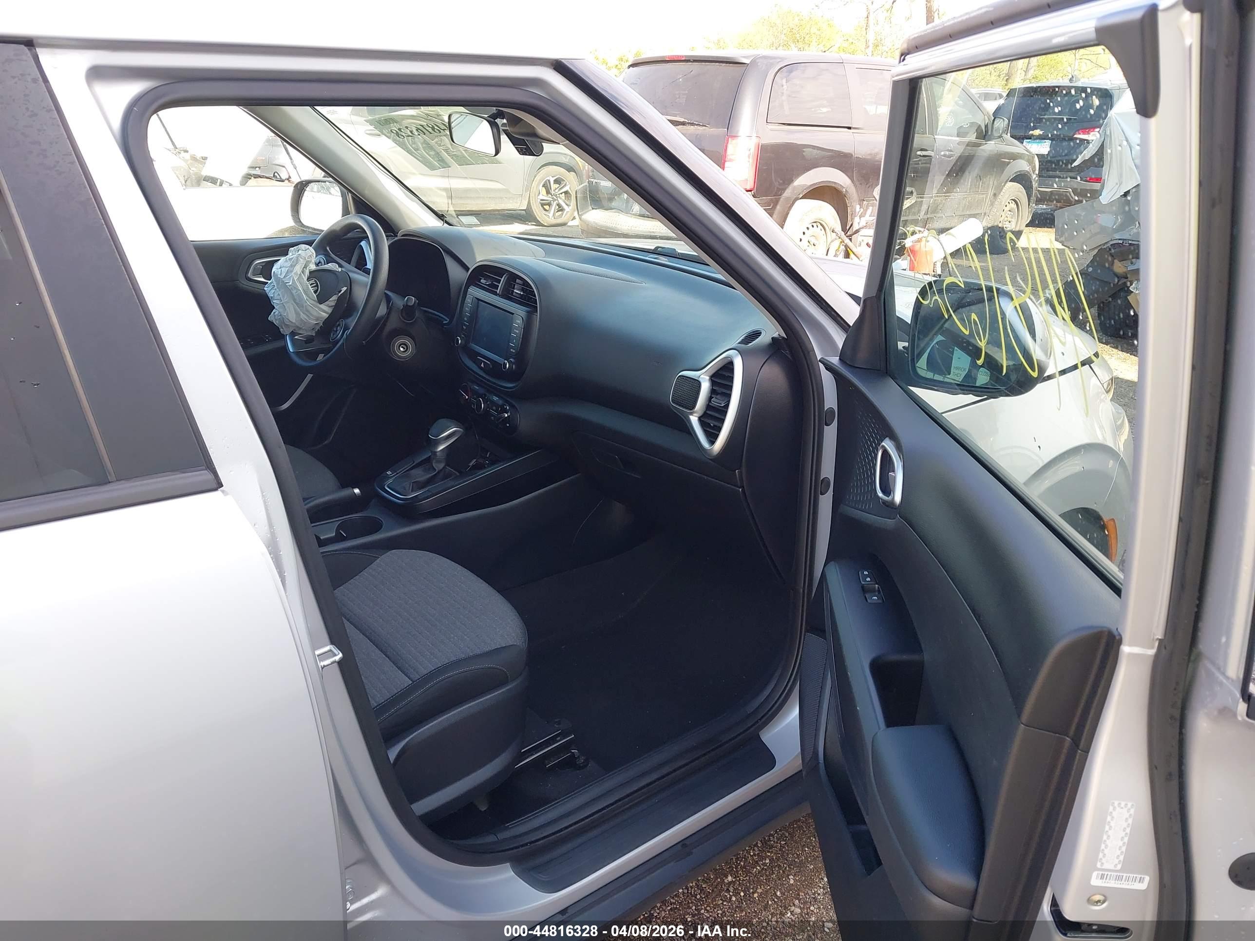 KIA SOUL image 5
