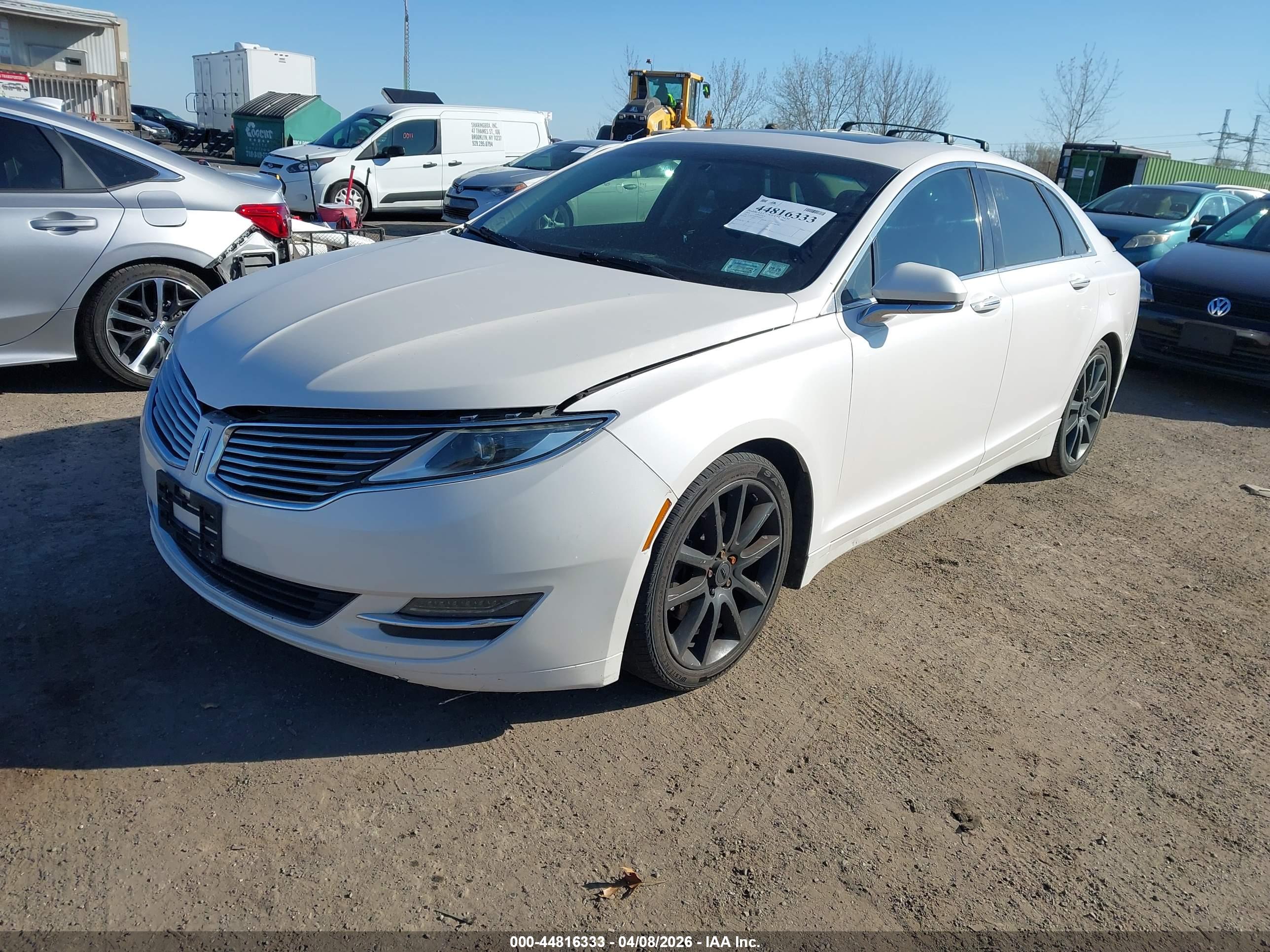 LINCOLN MKZ image 2