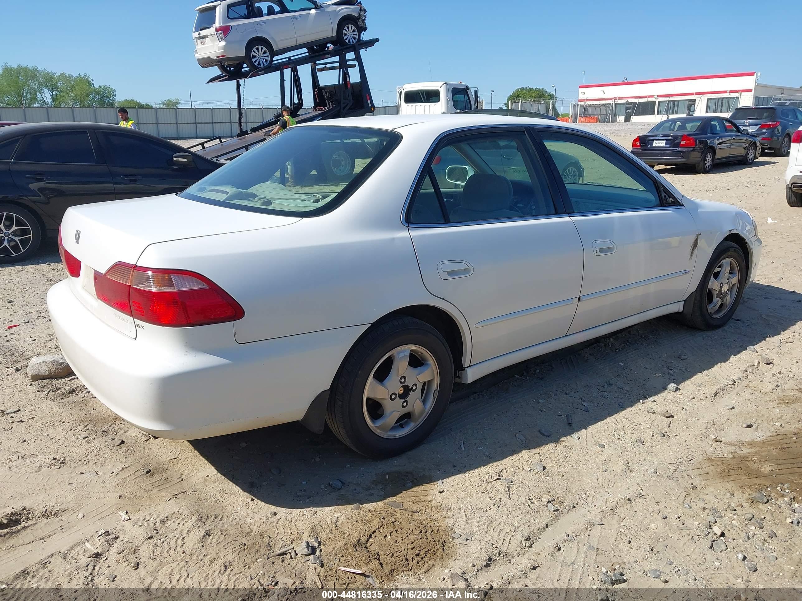 HONDA ACCORD image 4