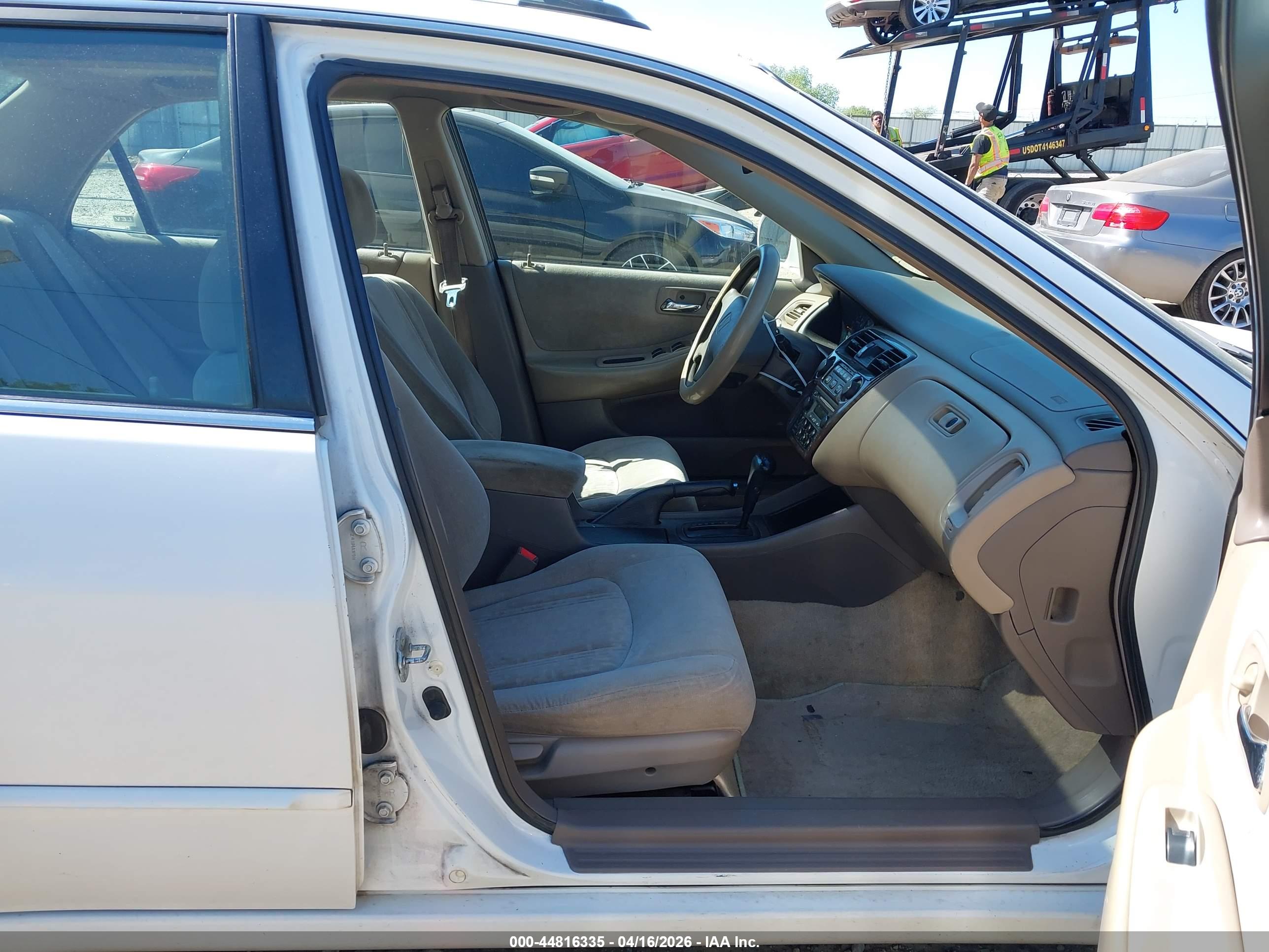 HONDA ACCORD image 5