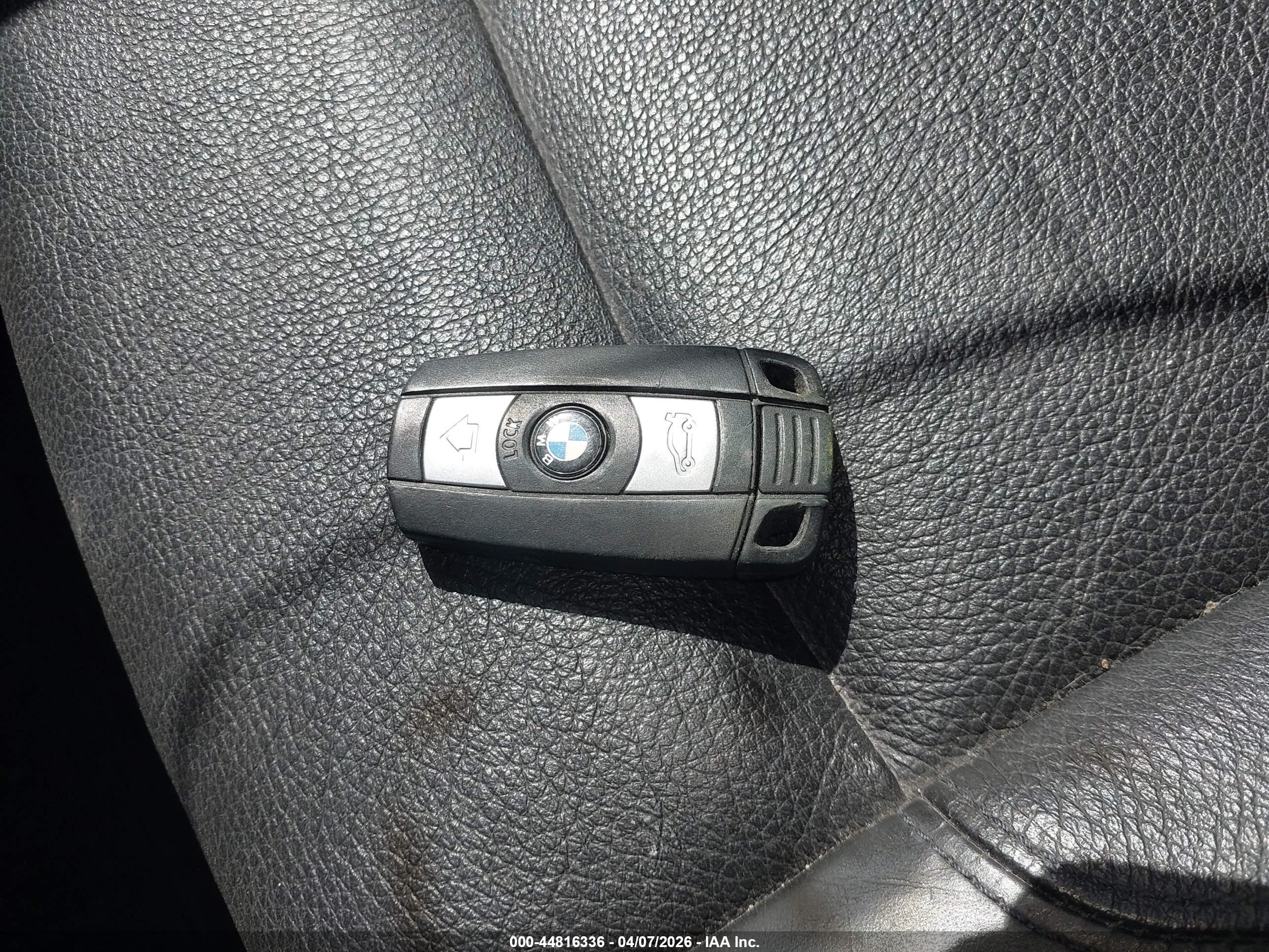 BMW 128I image 11