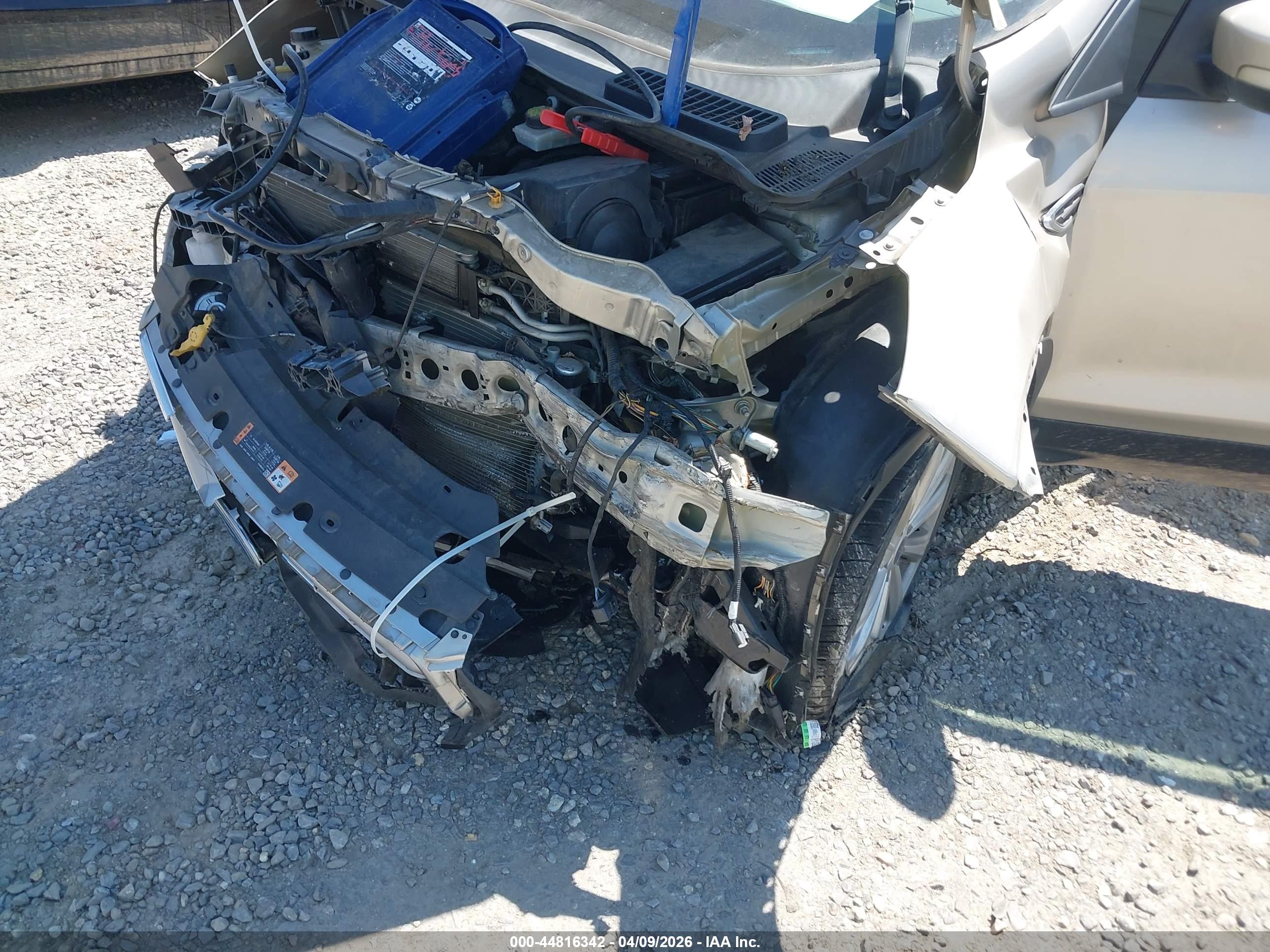 FORD ESCAPE image 6