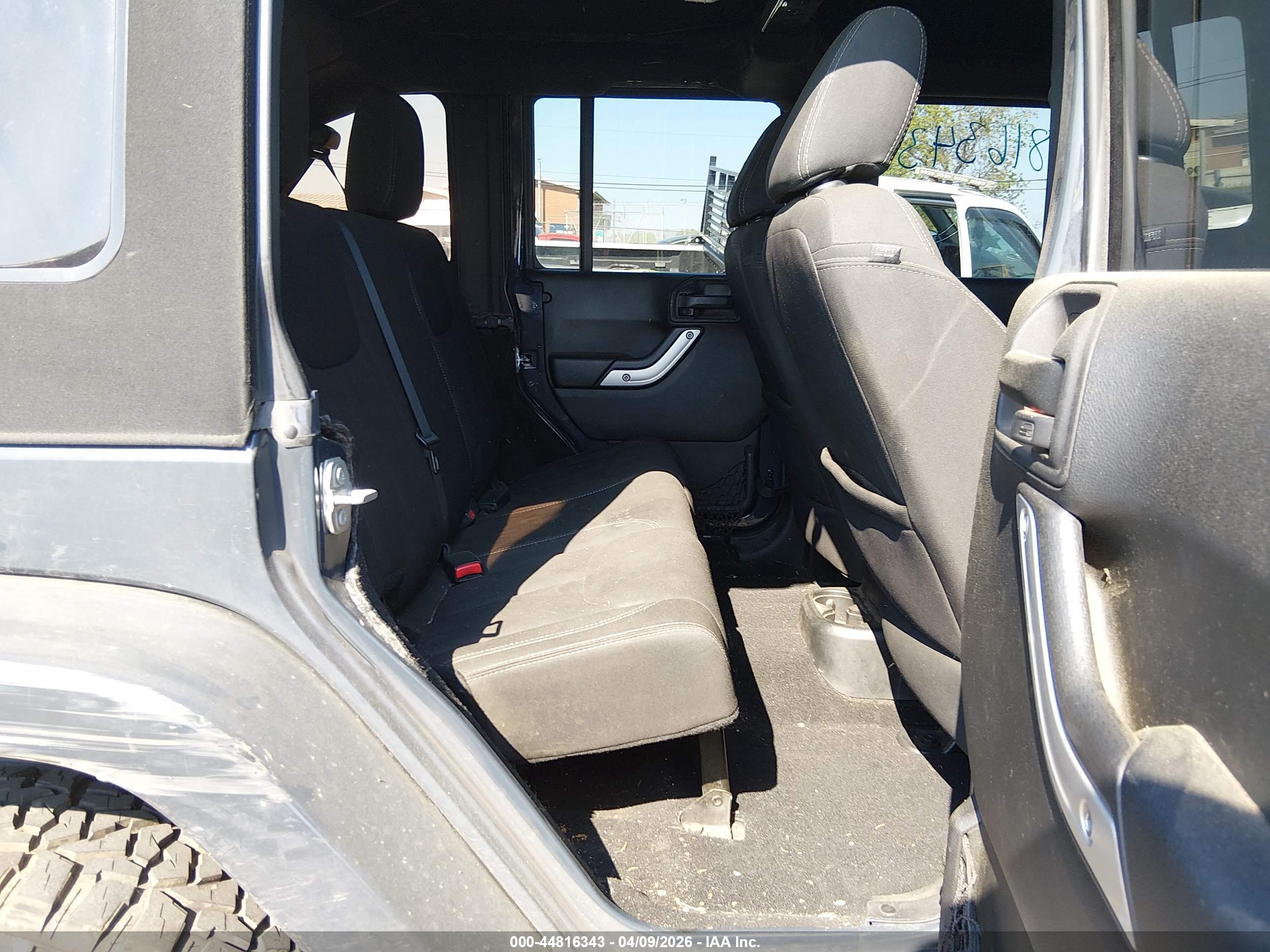 JEEP WRANGLER image 8