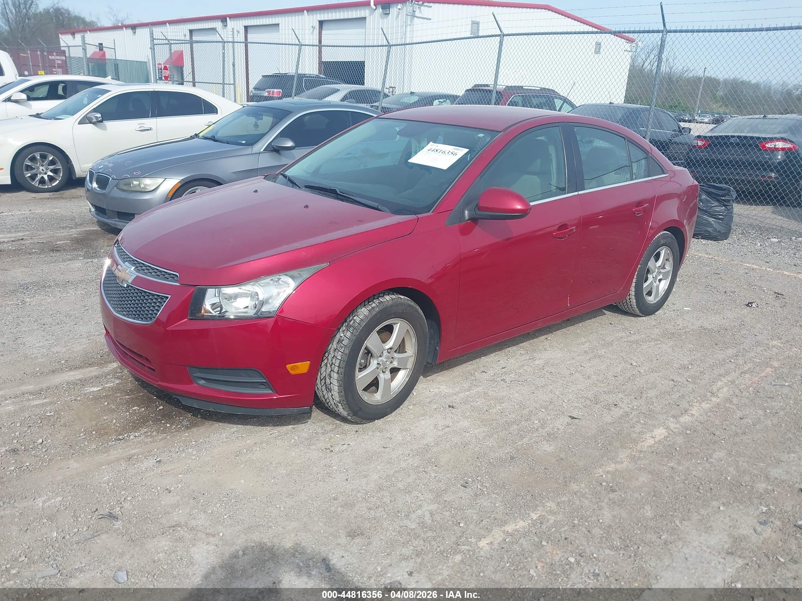 CHEVROLET CRUZE image 2