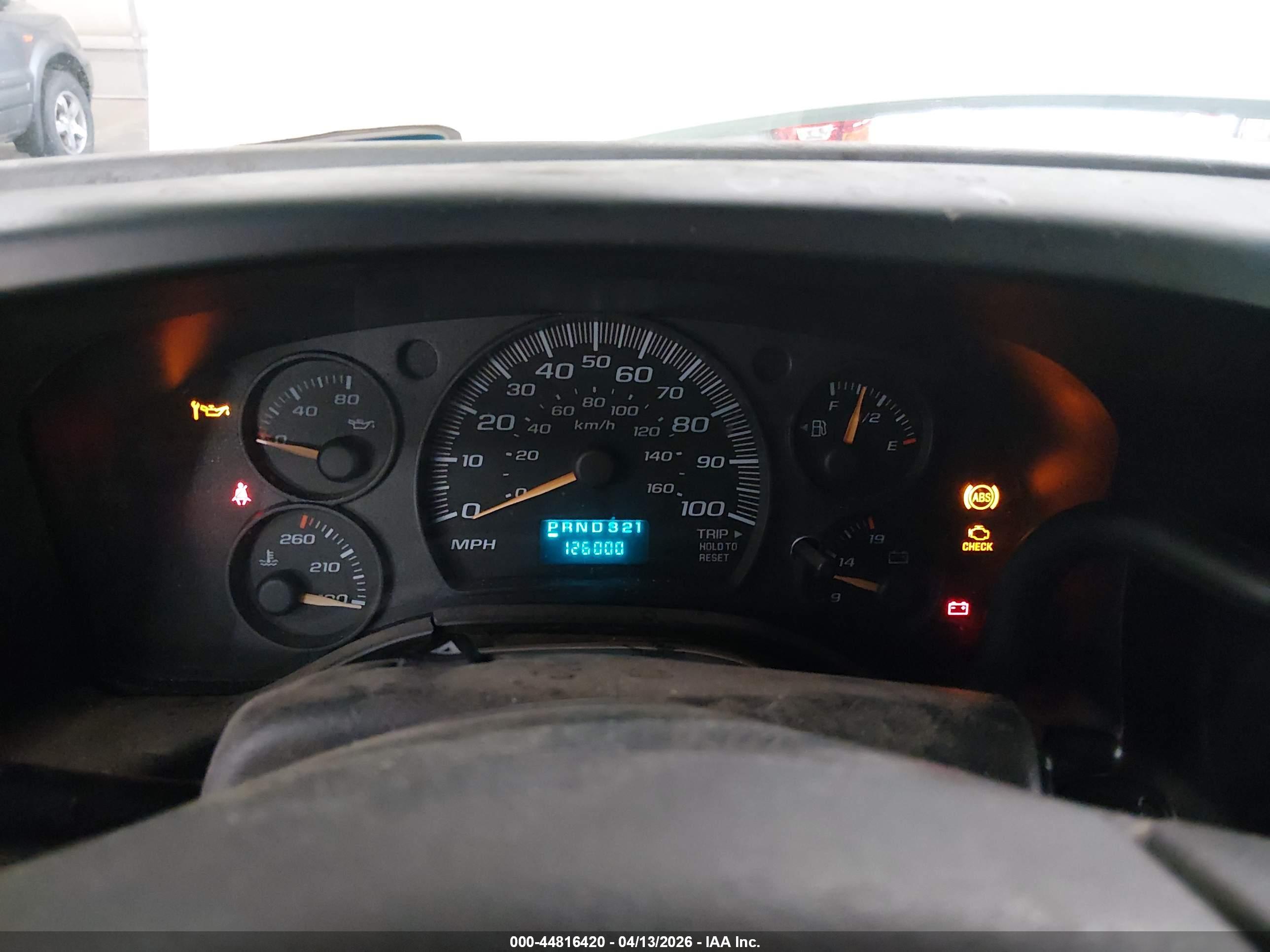 CHEVROLET EXPRESS image 7
