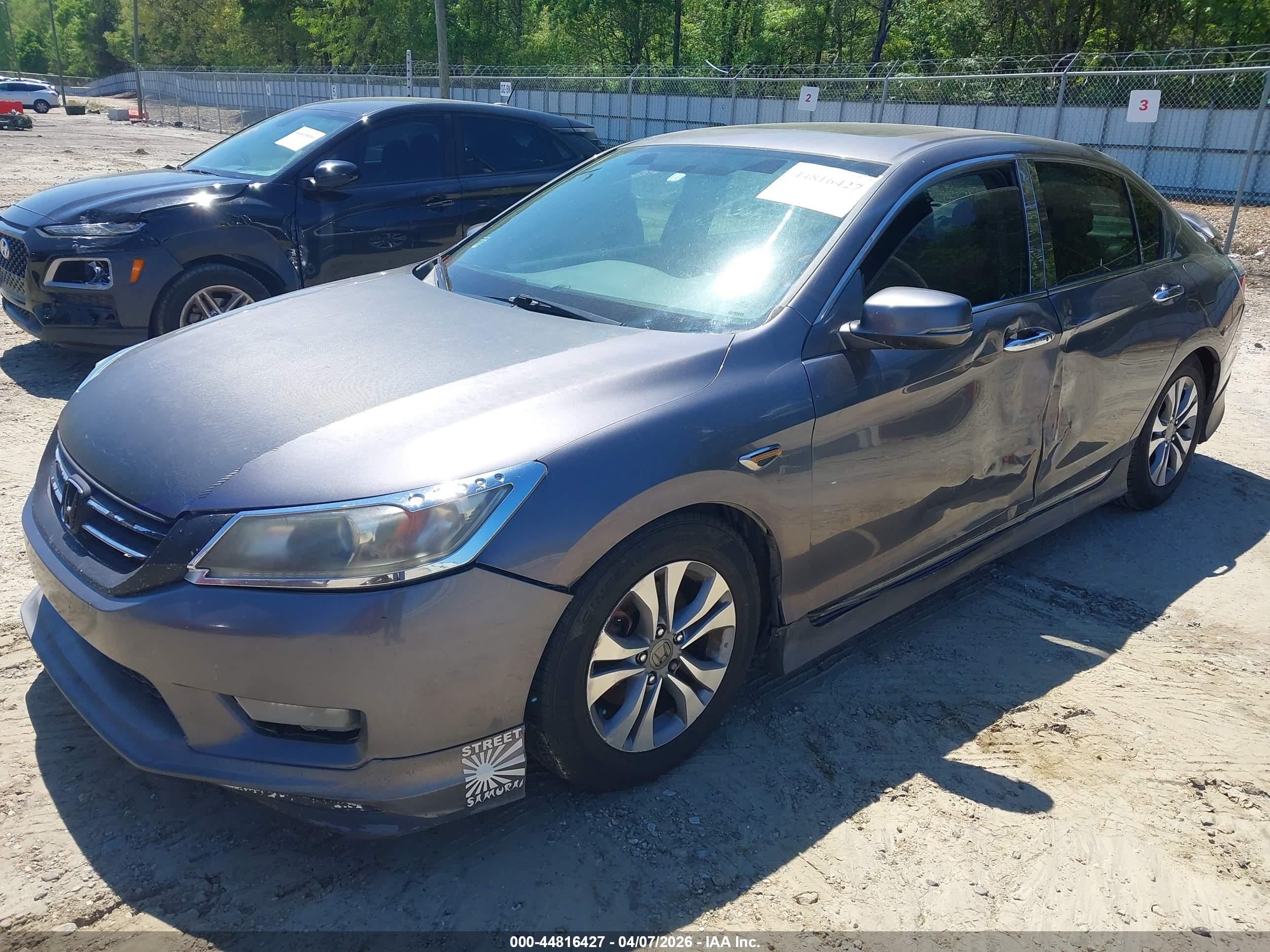 HONDA ACCORD image 6