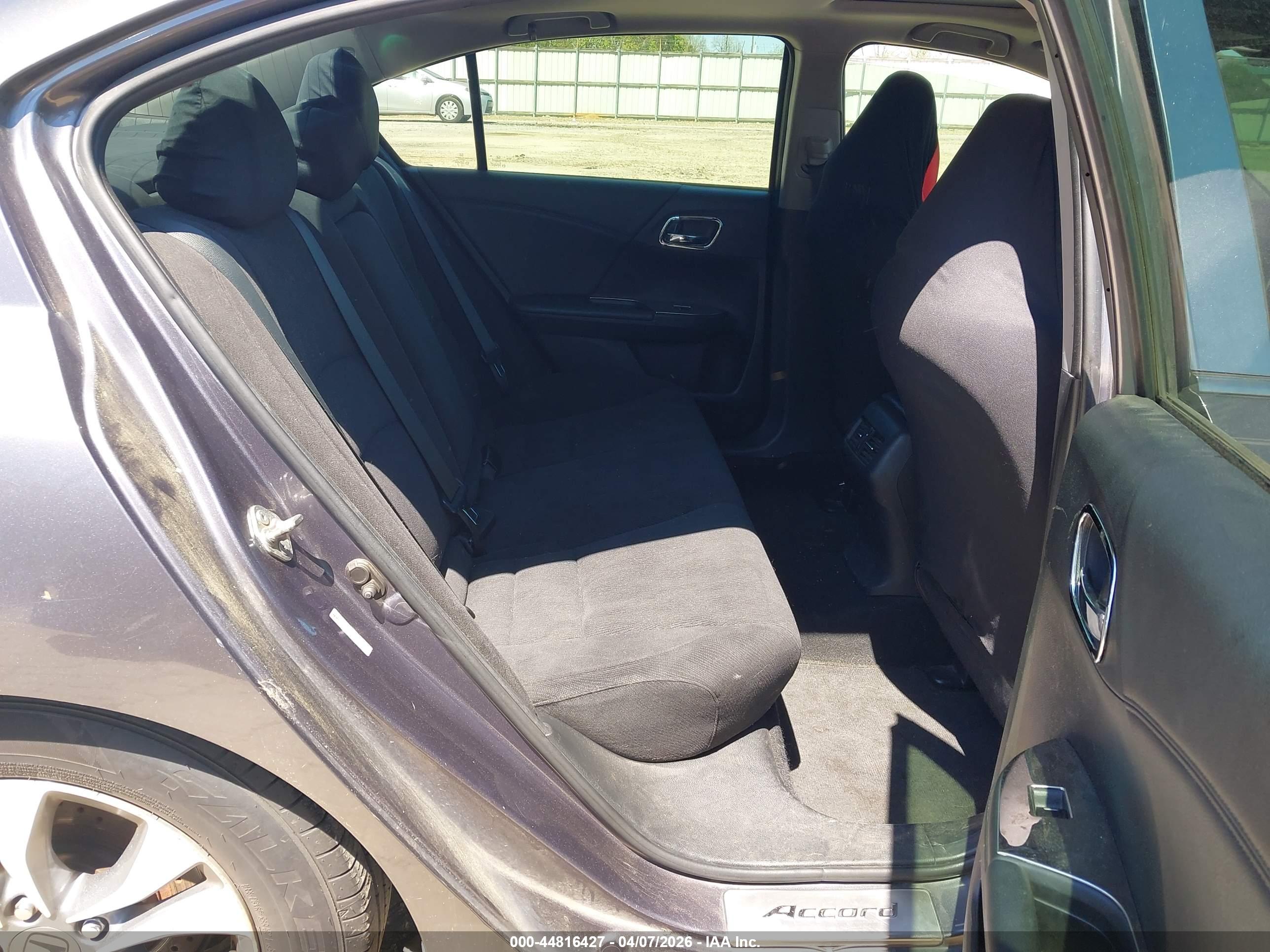 HONDA ACCORD image 8