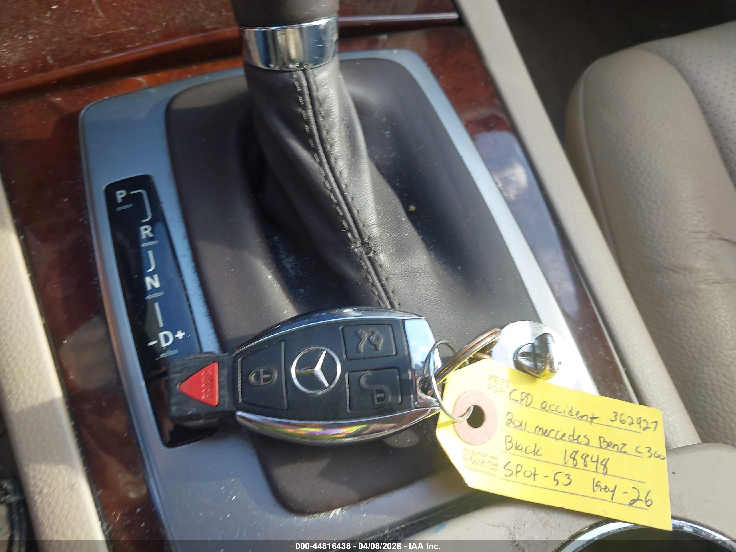 MERCEDES-BENZ C image 11
