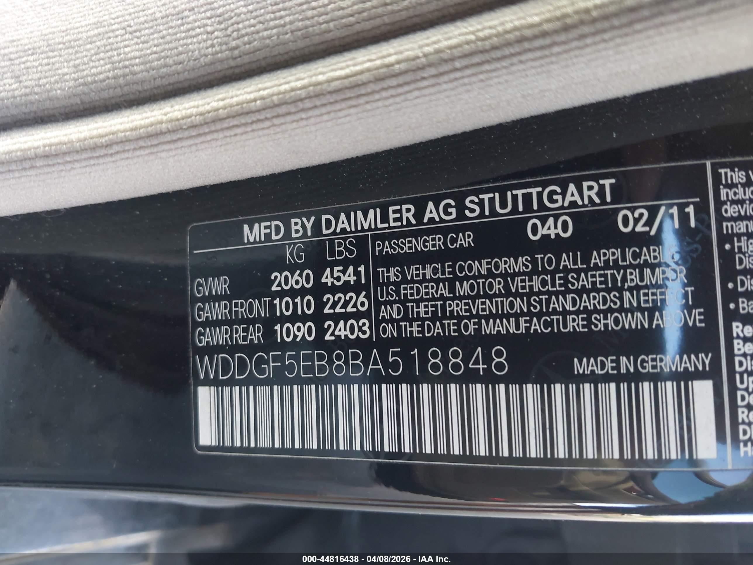 MERCEDES-BENZ C image 9
