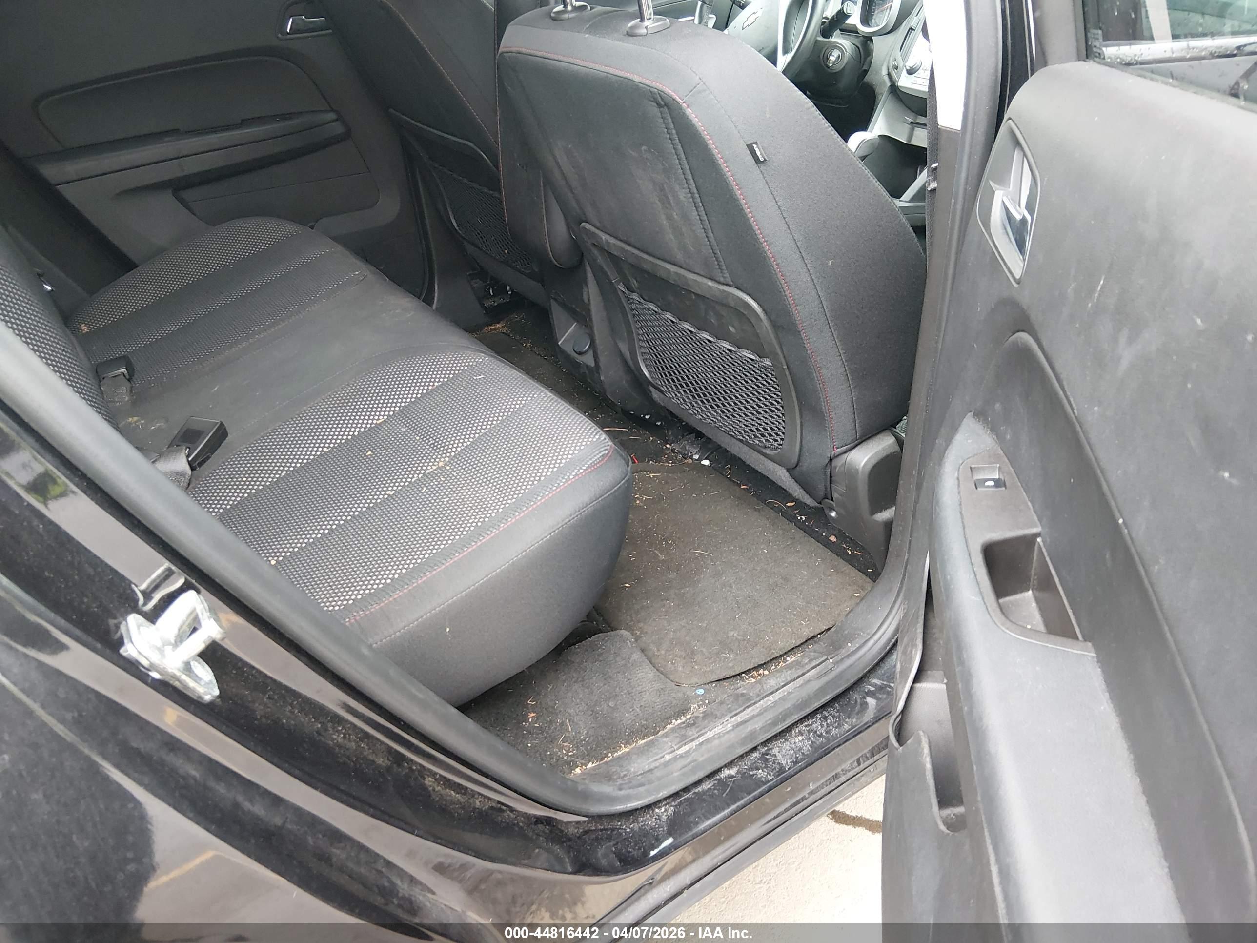 CHEVROLET EQUINOX image 8