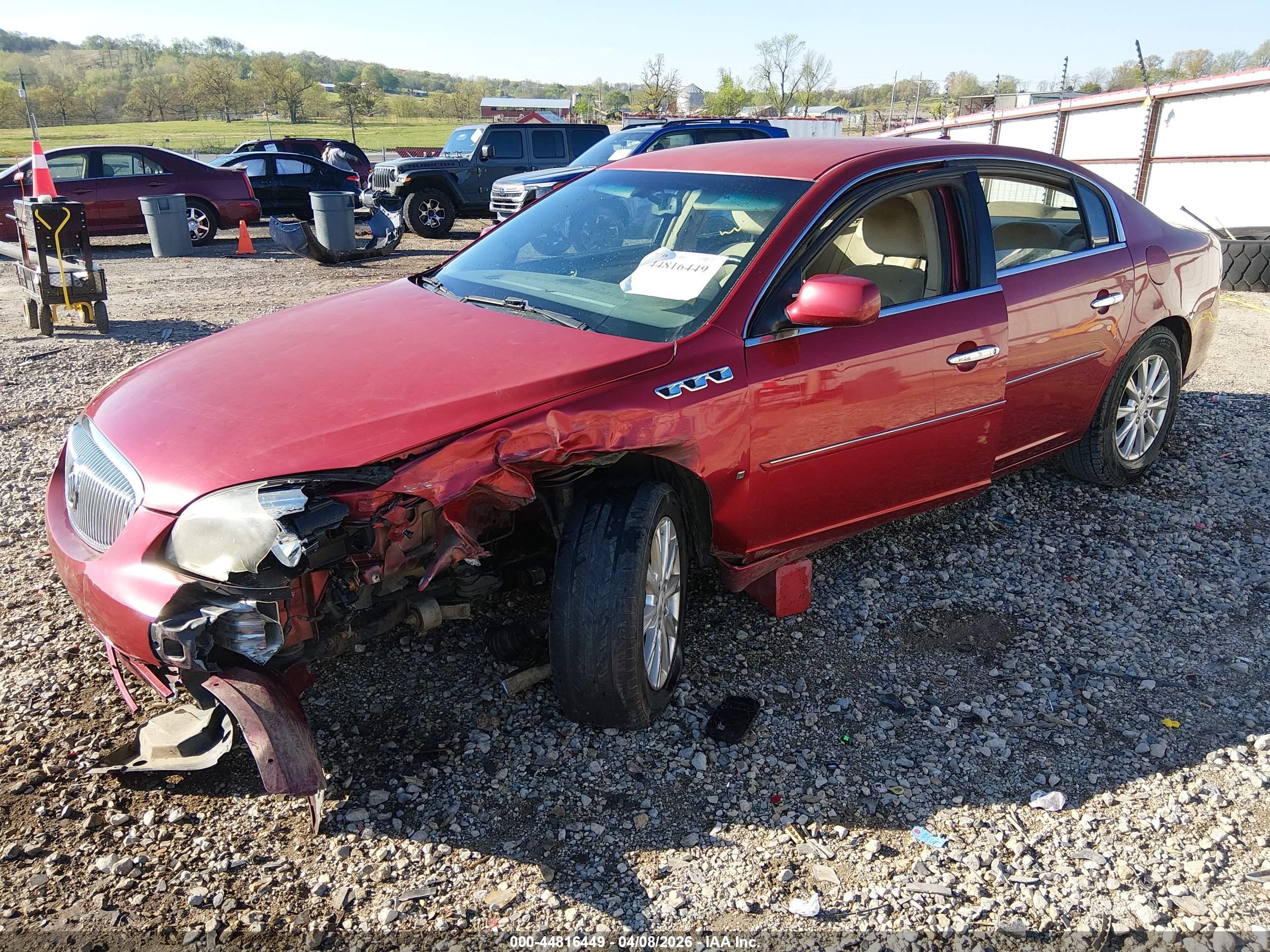 BUICK LUCERNE image 2