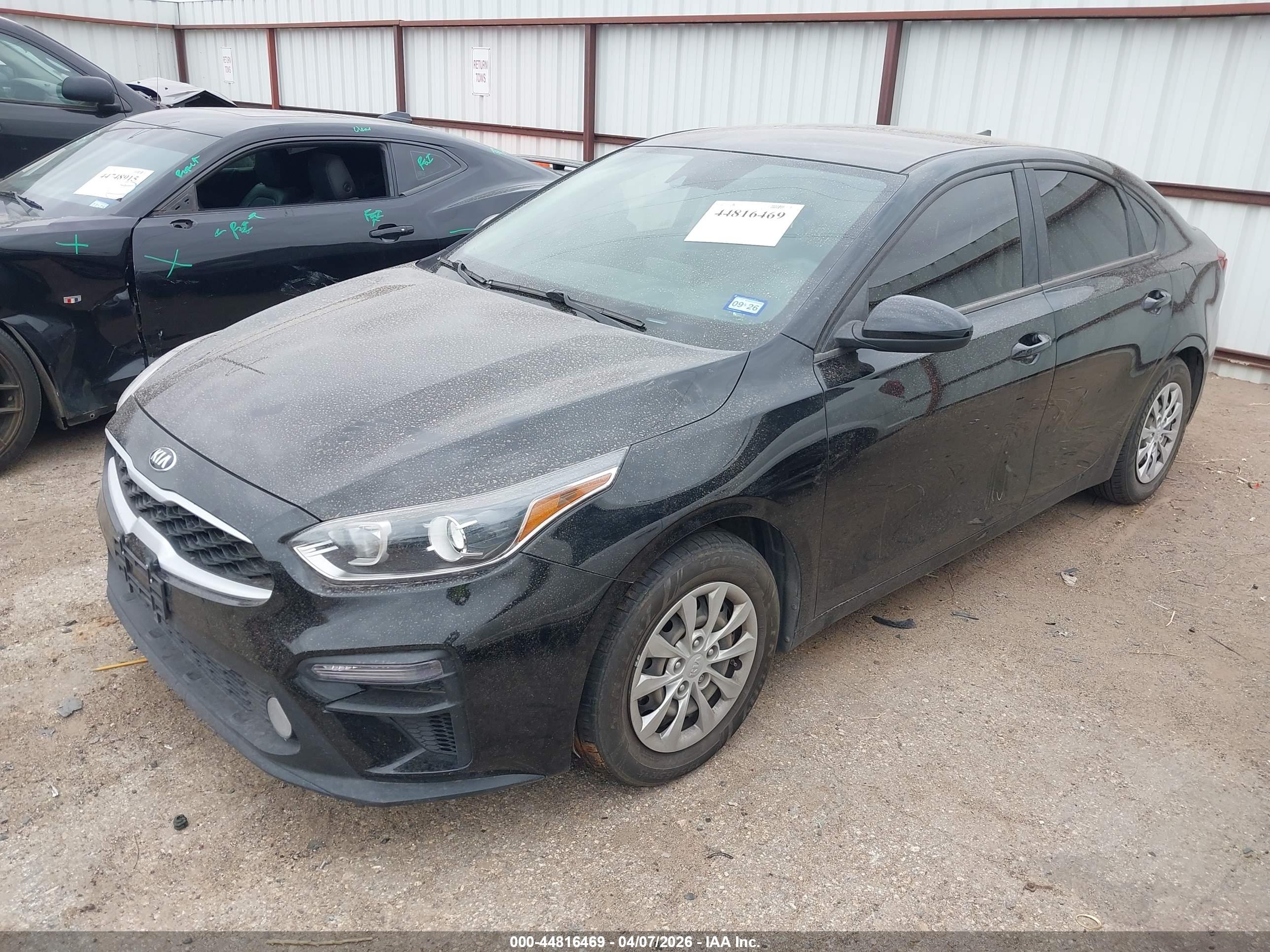 KIA FORTE image 2