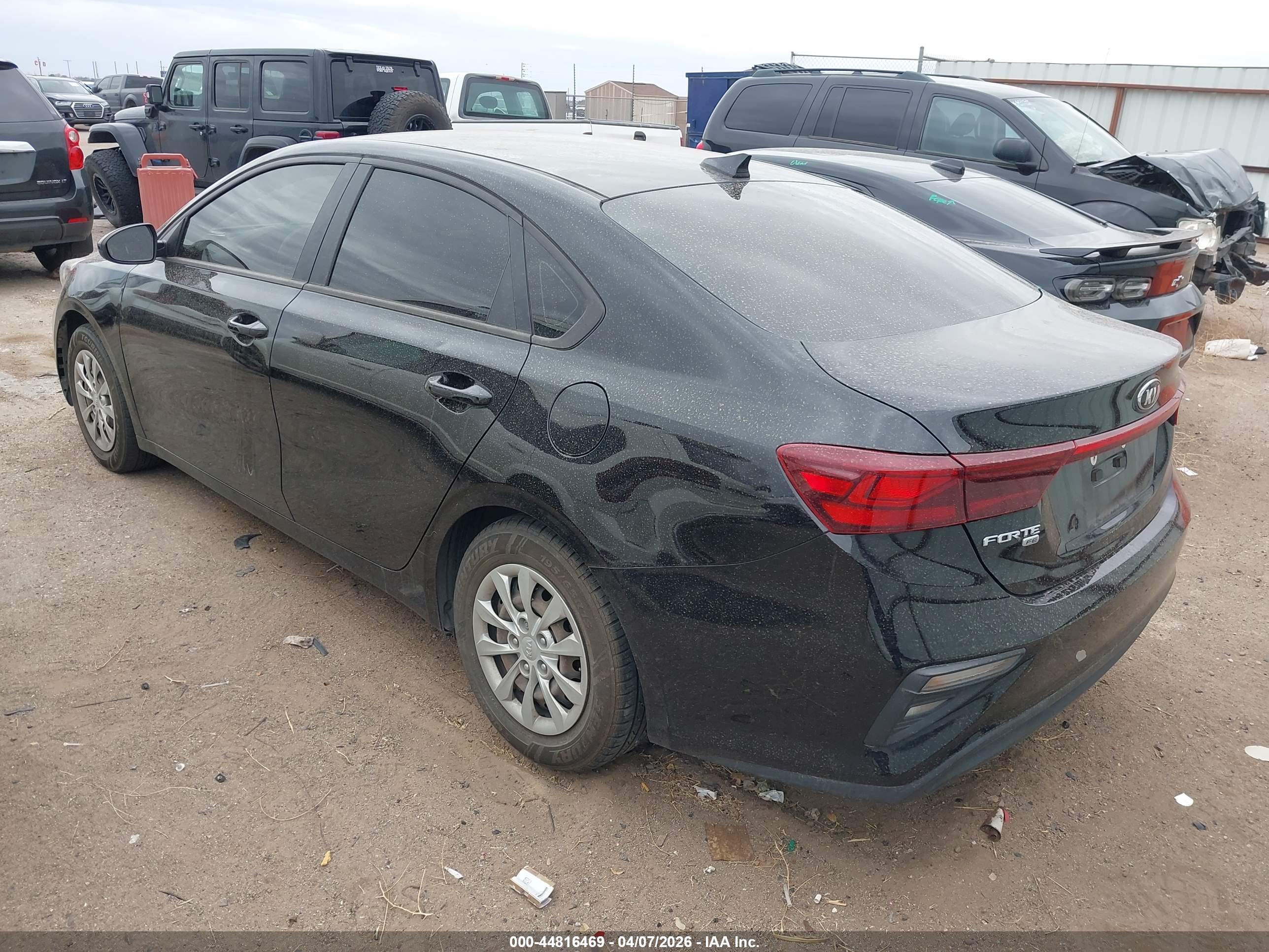 KIA FORTE image 3