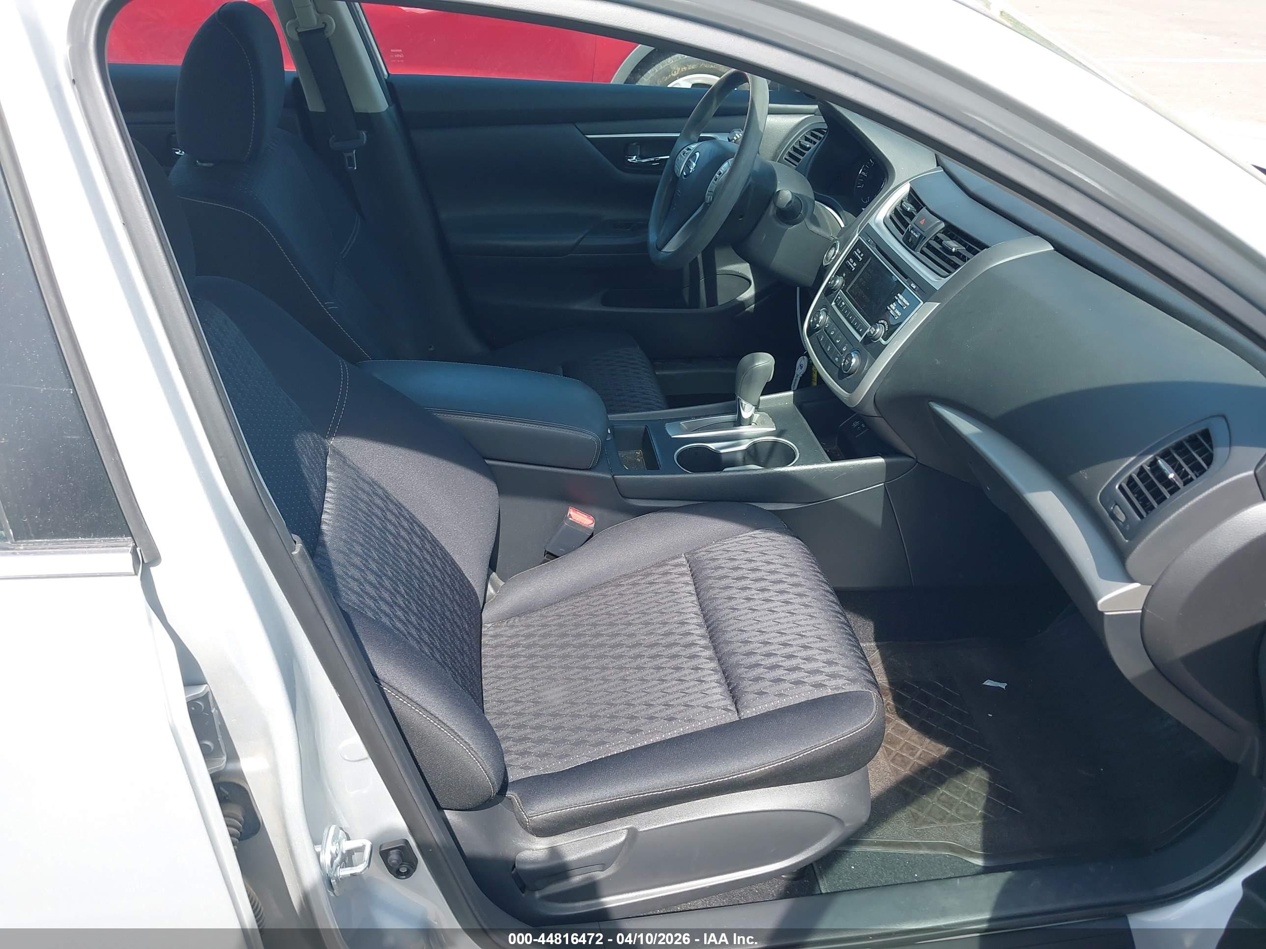 NISSAN ALTIMA image 5