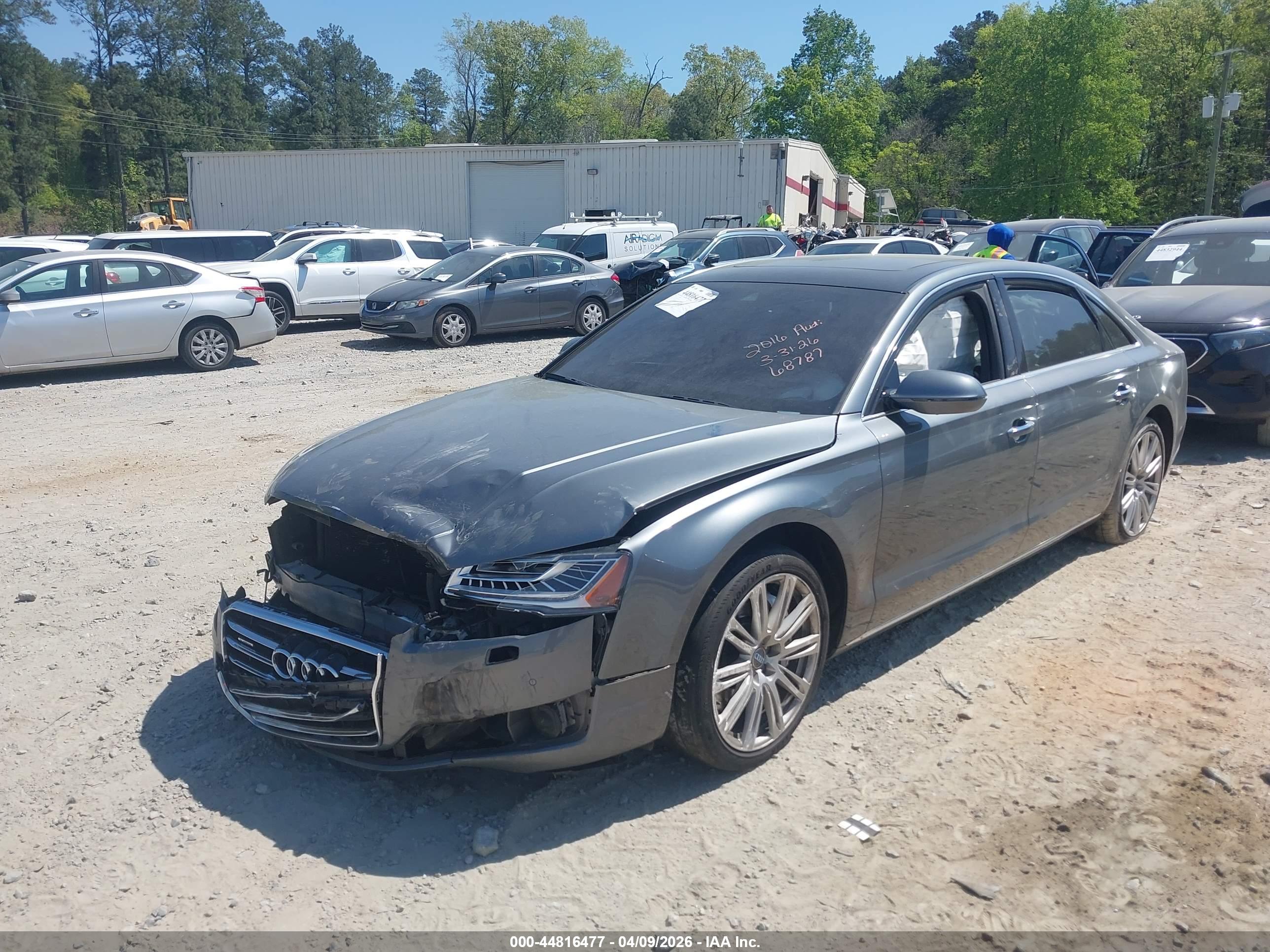 AUDI A8 image 2