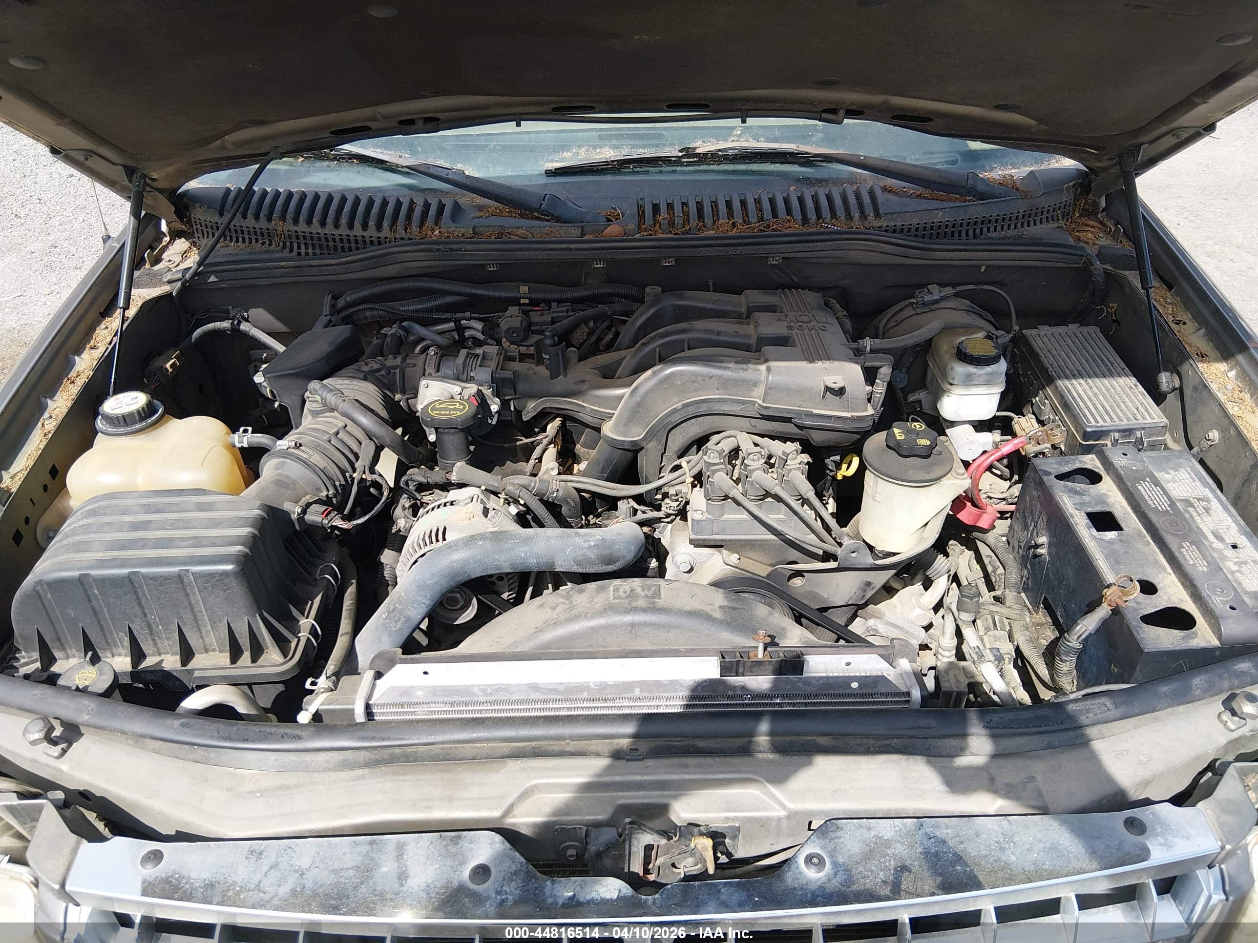 FORD EXPLORER image 10