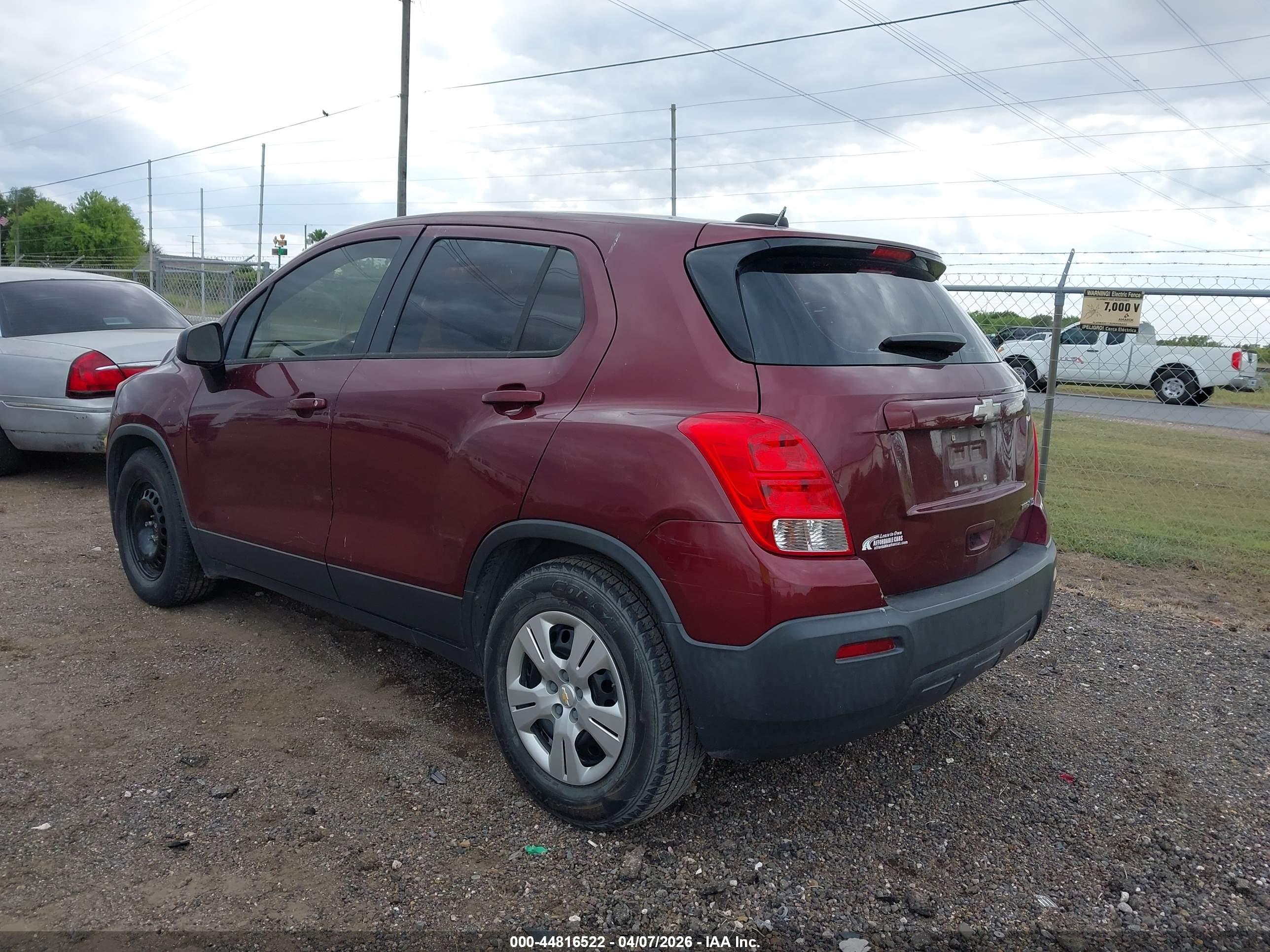 CHEVROLET TRAX image 3