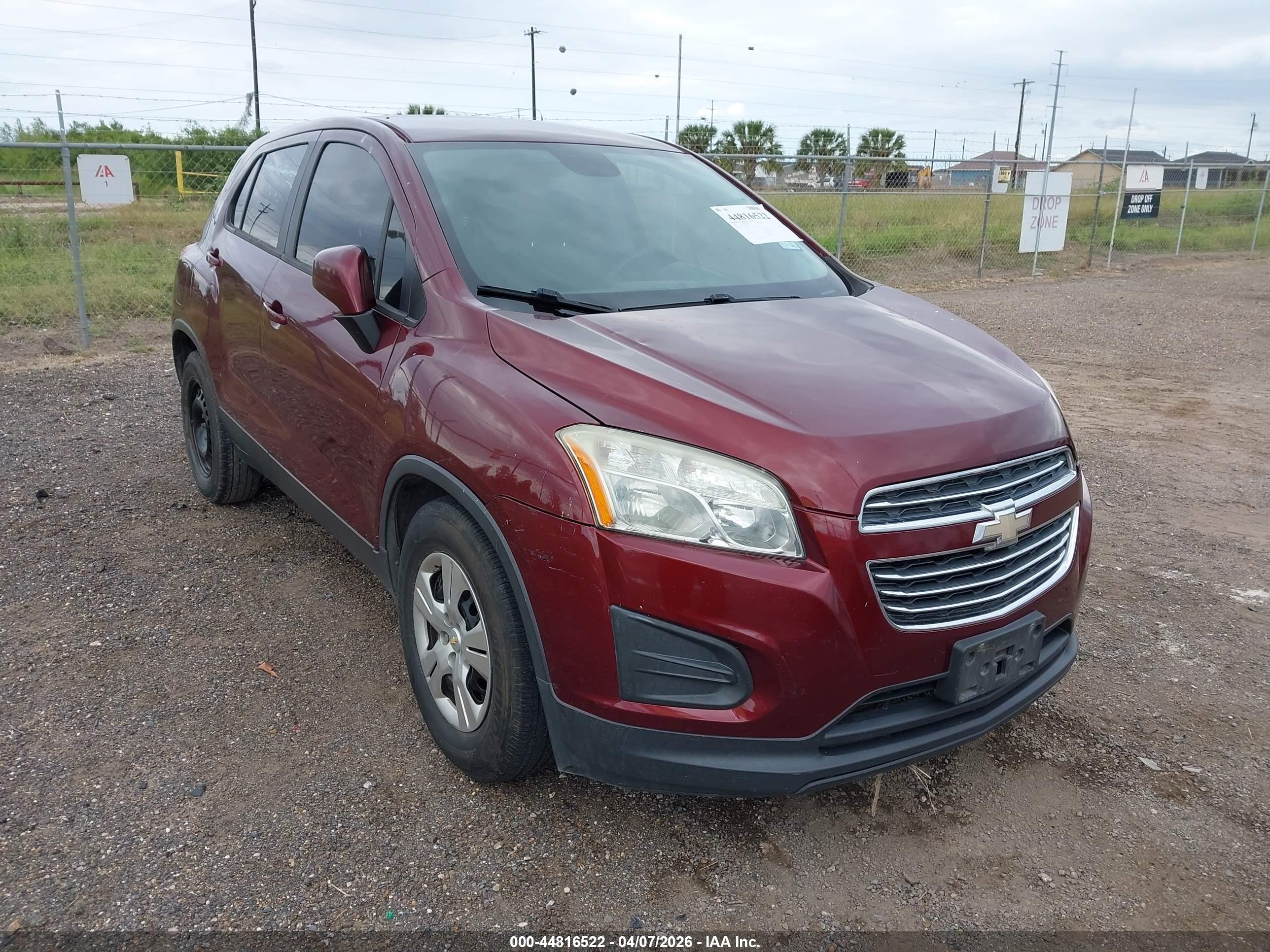CHEVROLET TRAX image 6