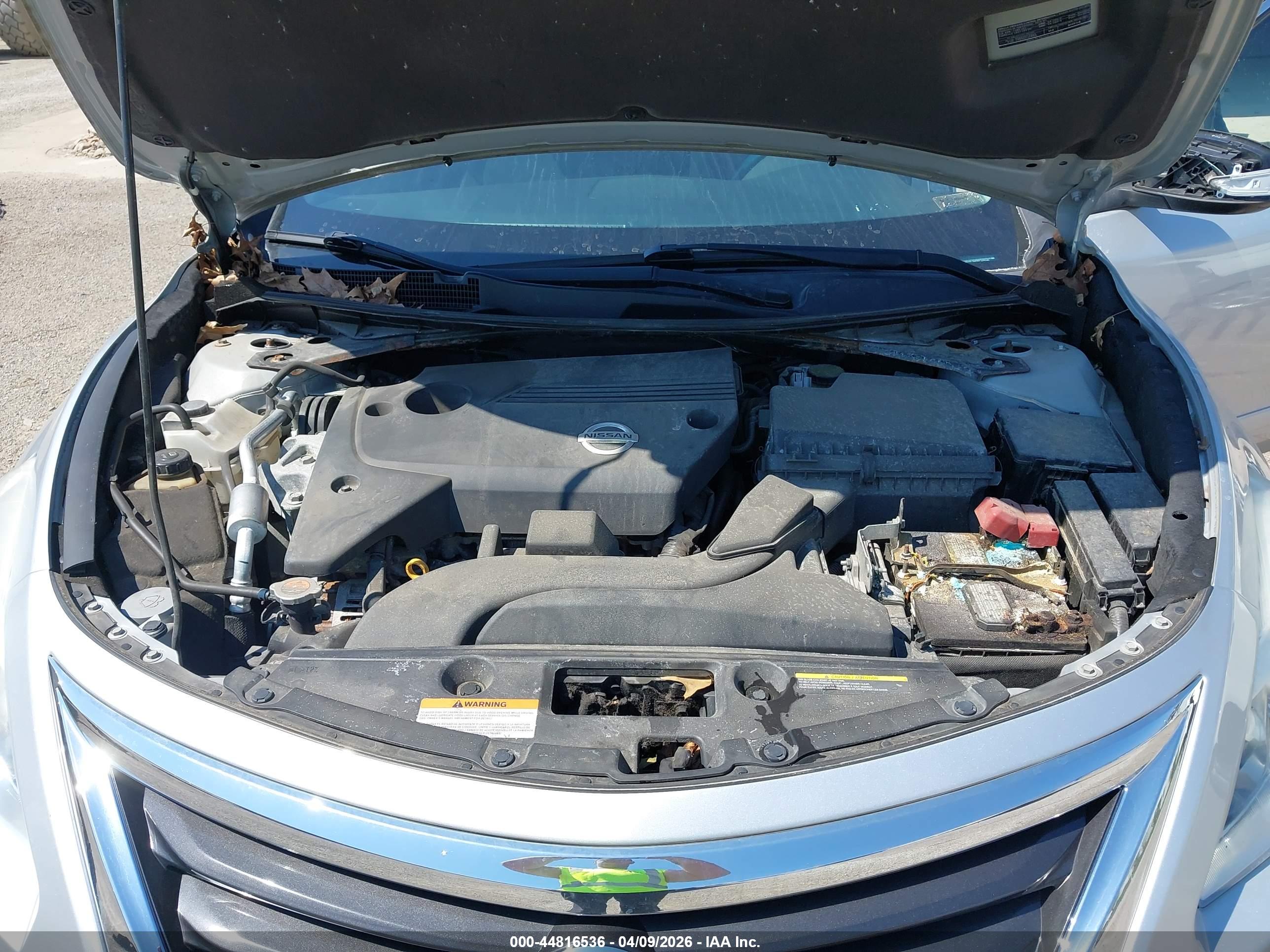 NISSAN ALTIMA image 10