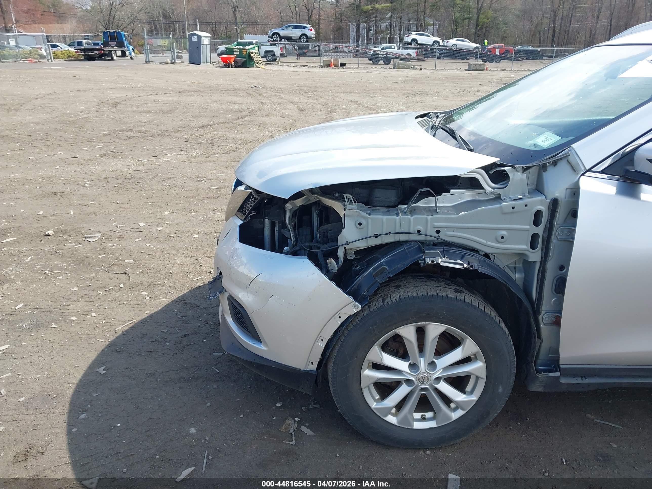 NISSAN ROGUE image 6