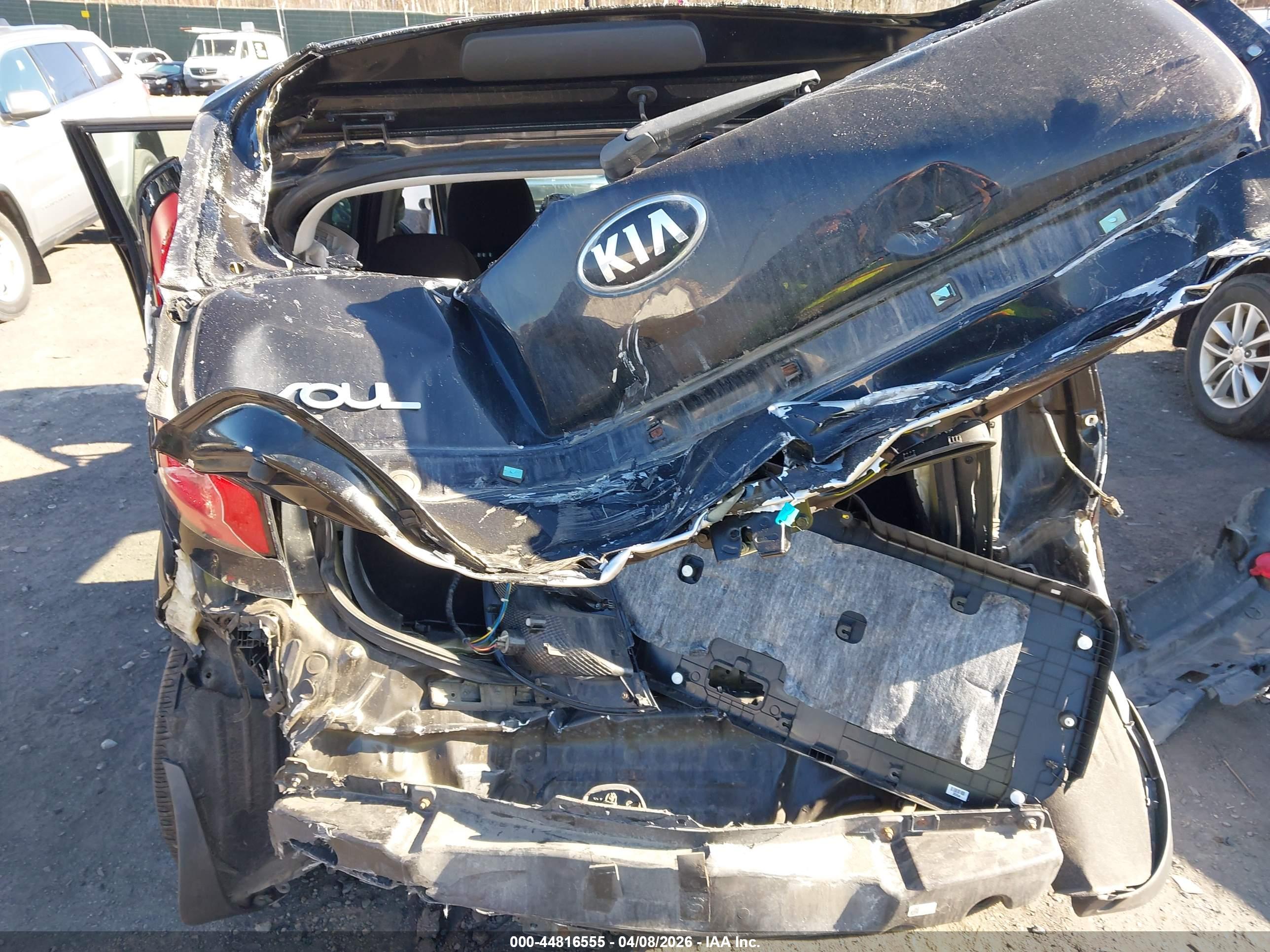 KIA SOUL image 6