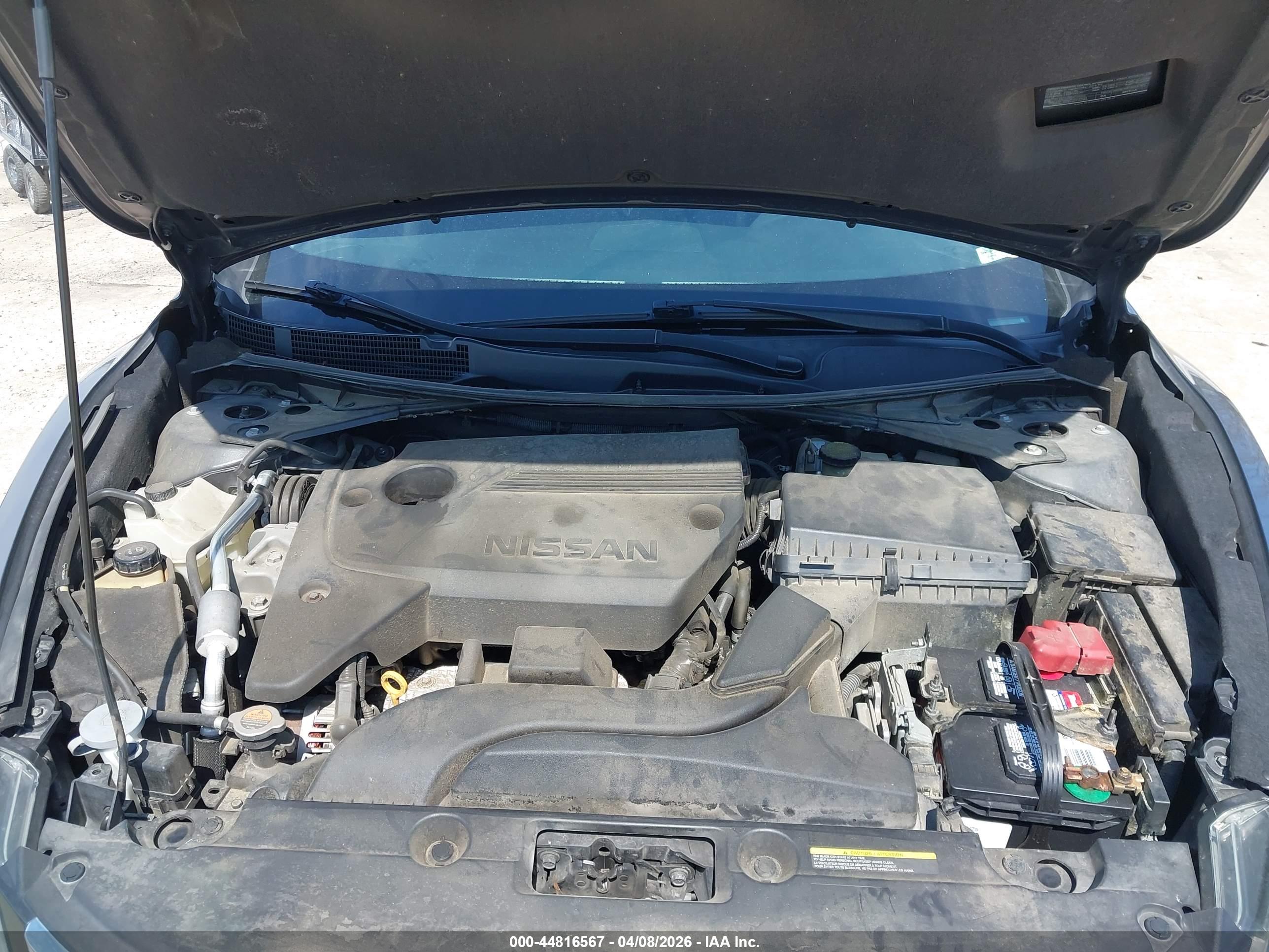 NISSAN ALTIMA image 10