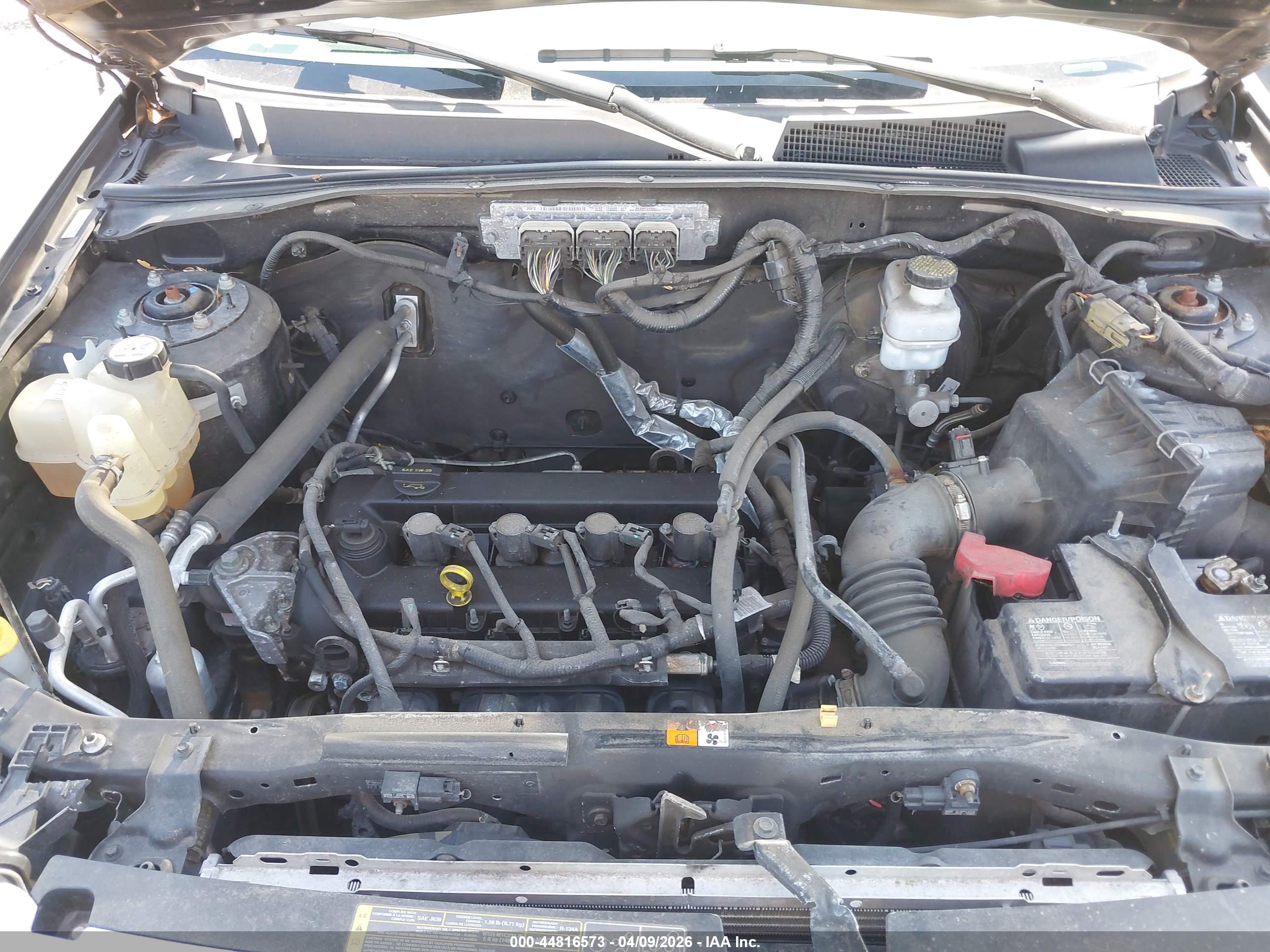 FORD ESCAPE image 10