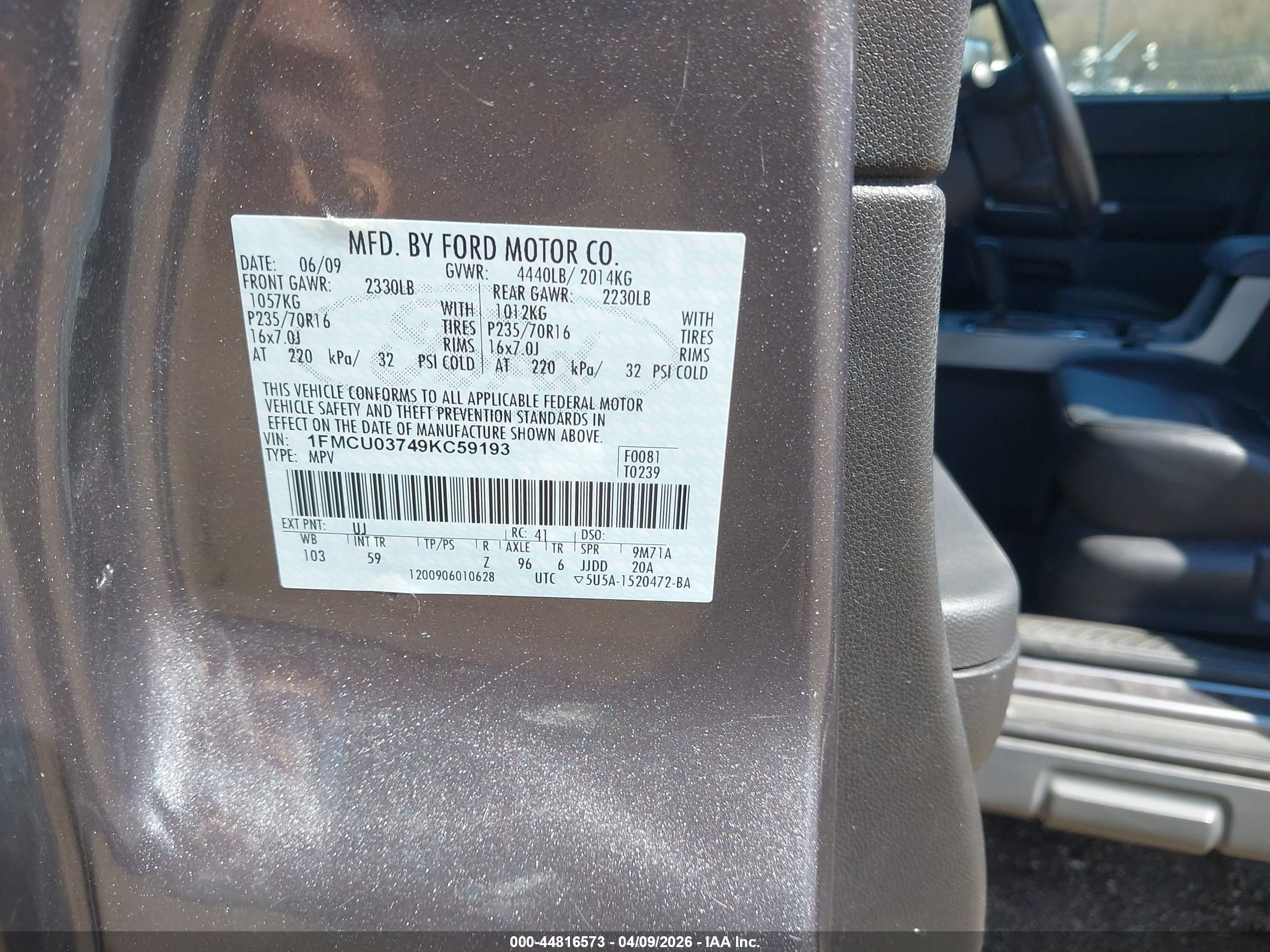 FORD ESCAPE image 9
