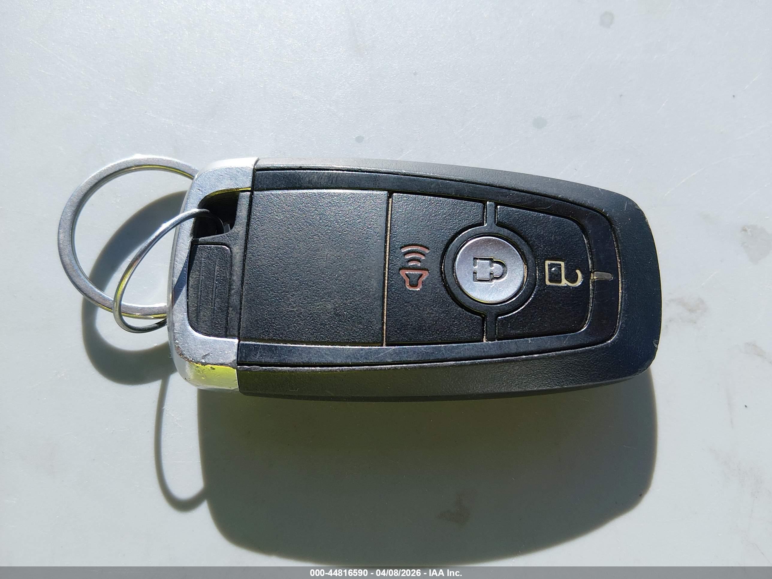 FORD ESCAPE image 11