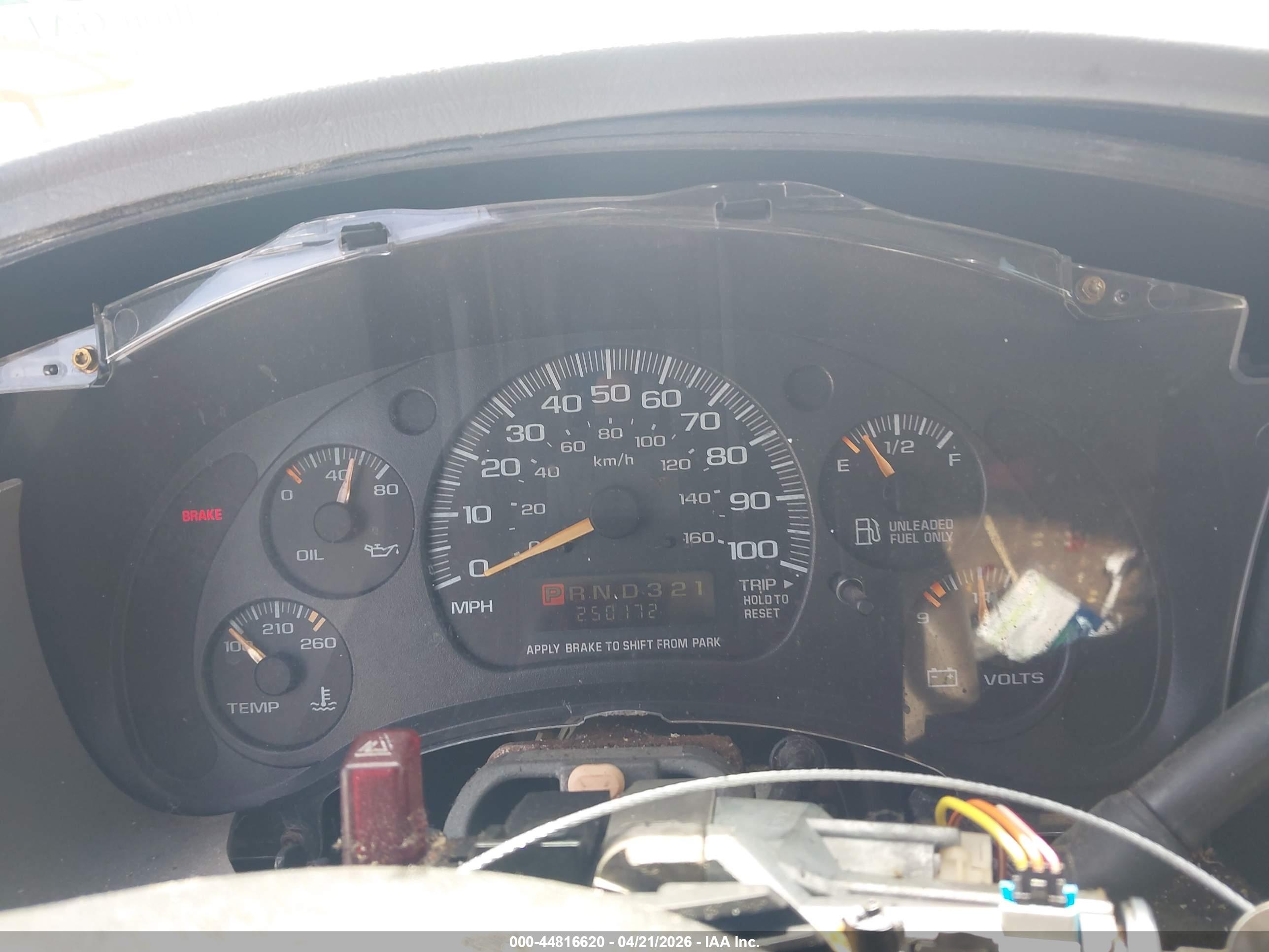 GMC SAFARI image 7