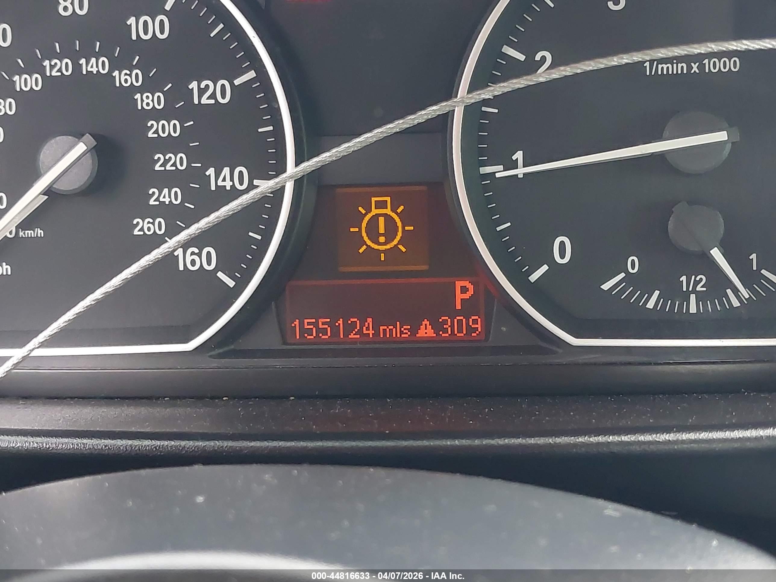 BMW 128I image 7