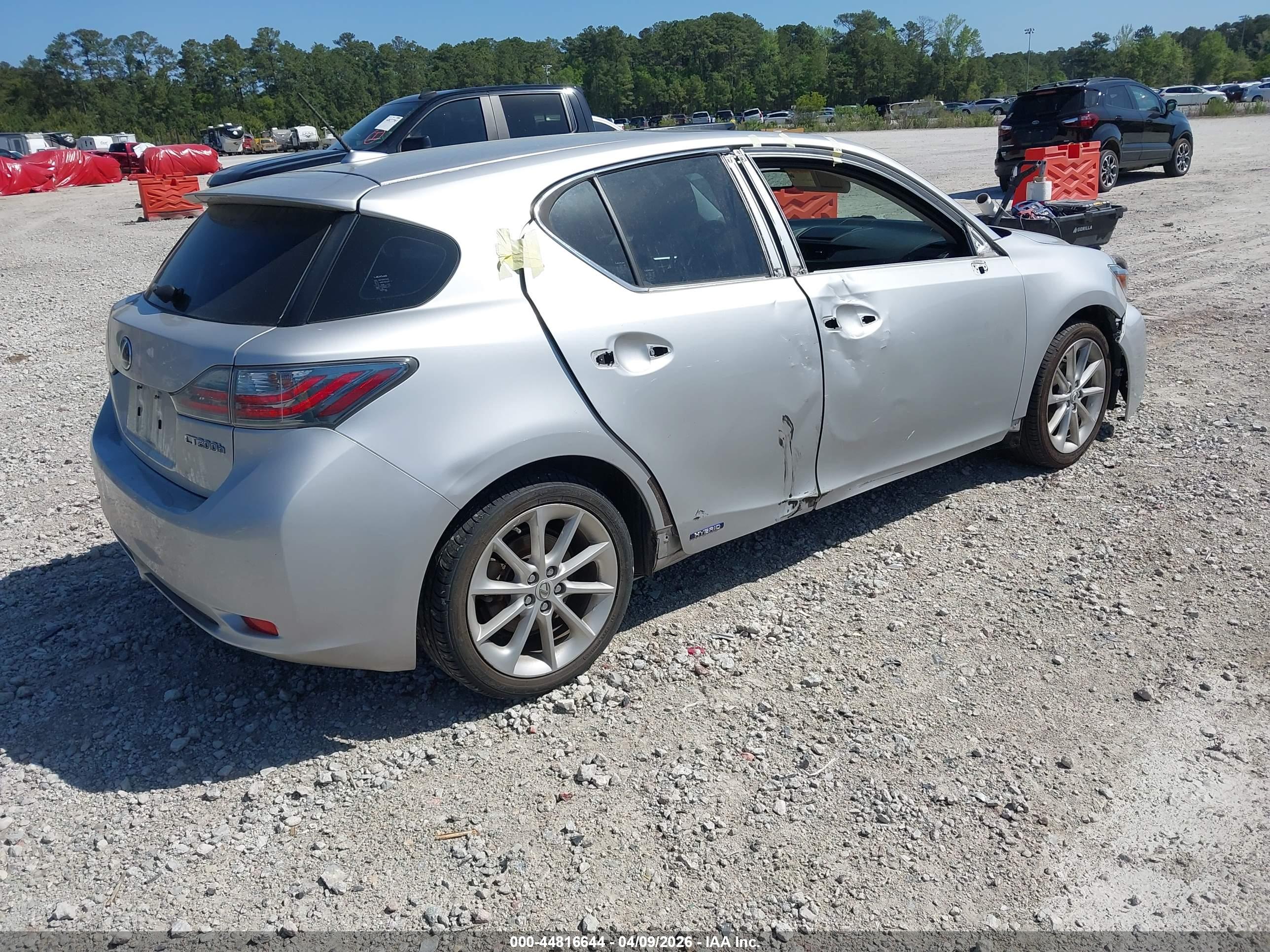 LEXUS CT image 4