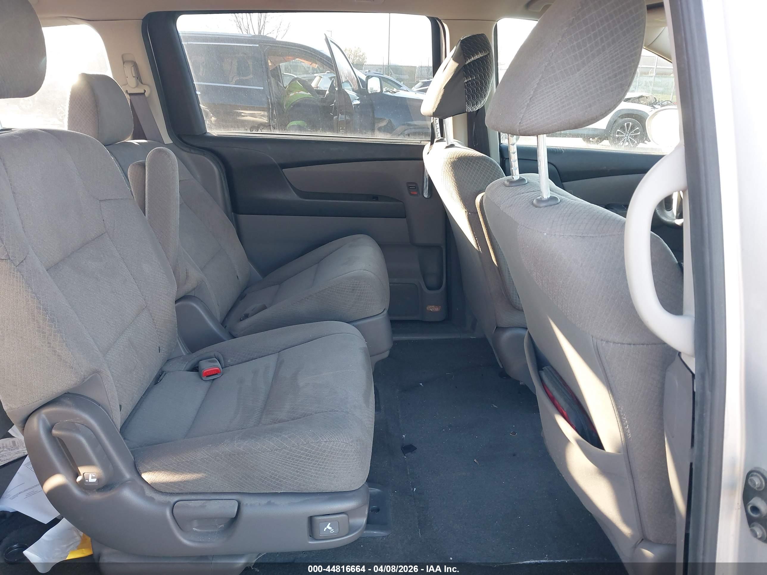 HONDA ODYSSEY image 8