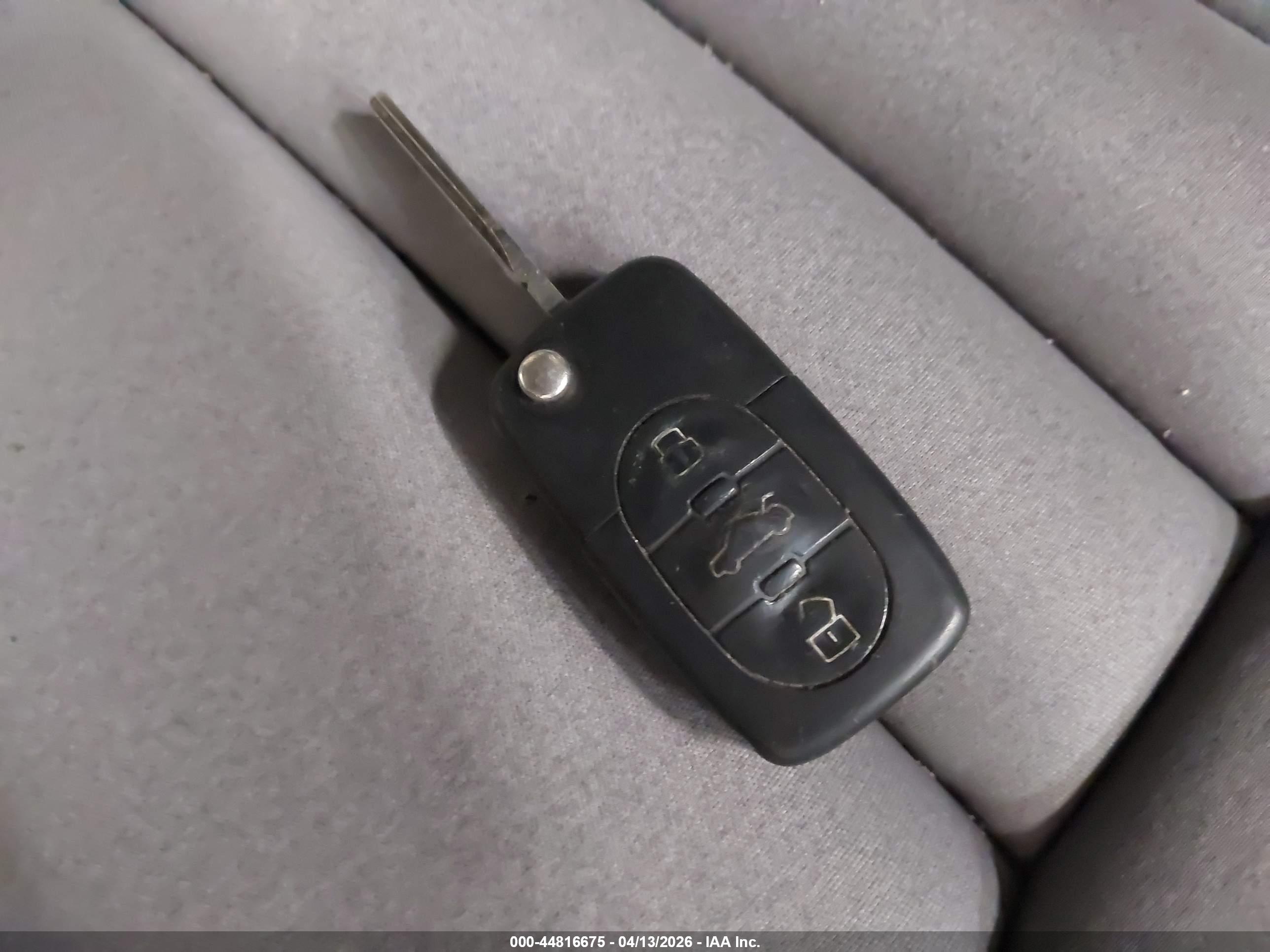 AUDI TT image 11